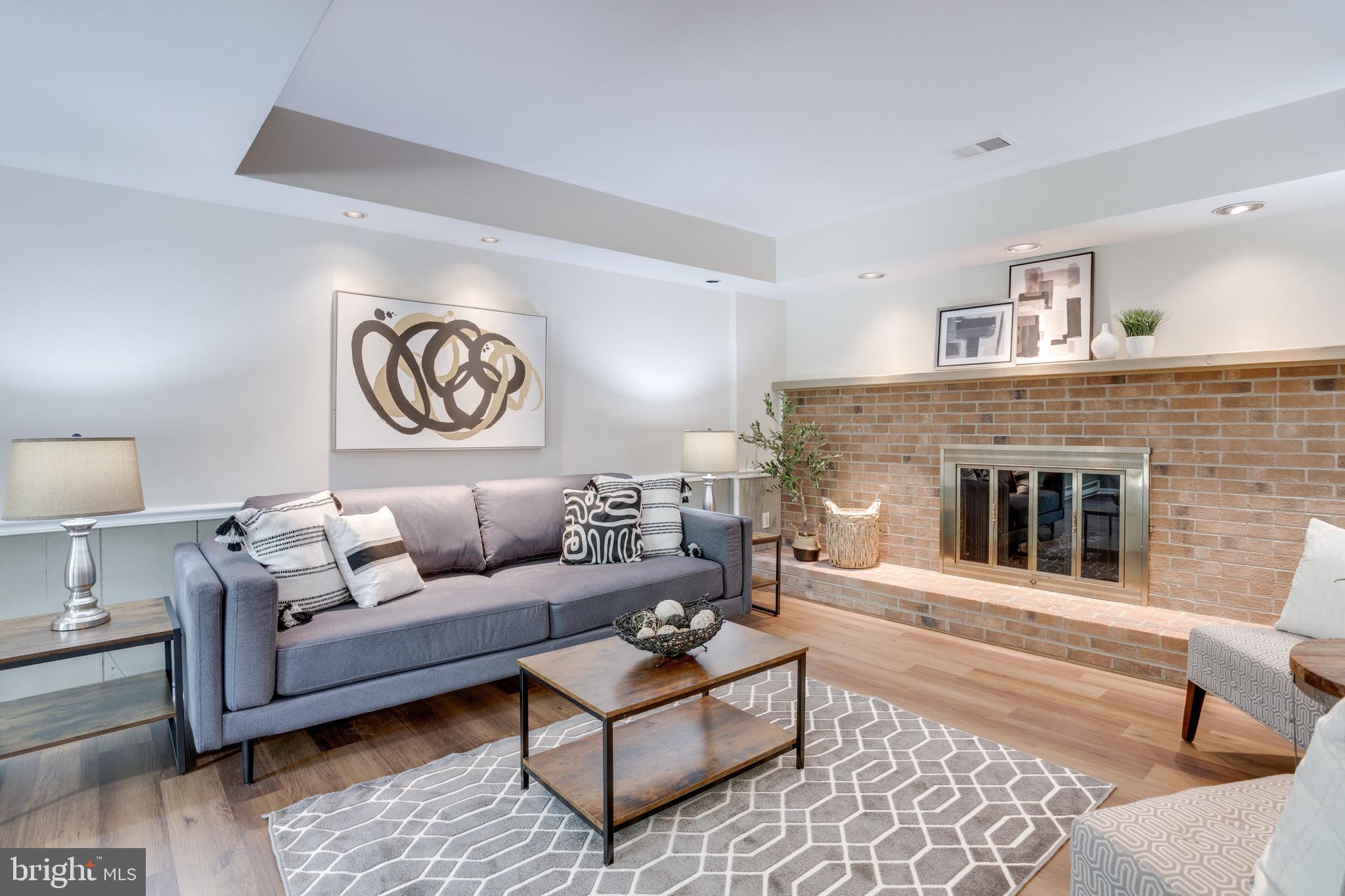 RUSTFIELD - Residential