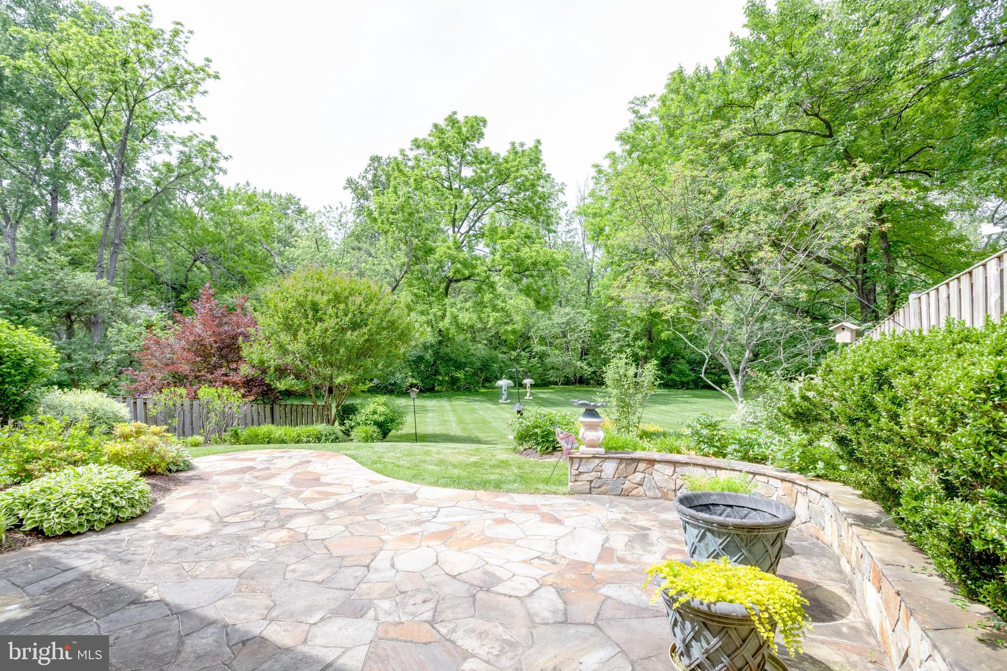 RUSTFIELD - Residential