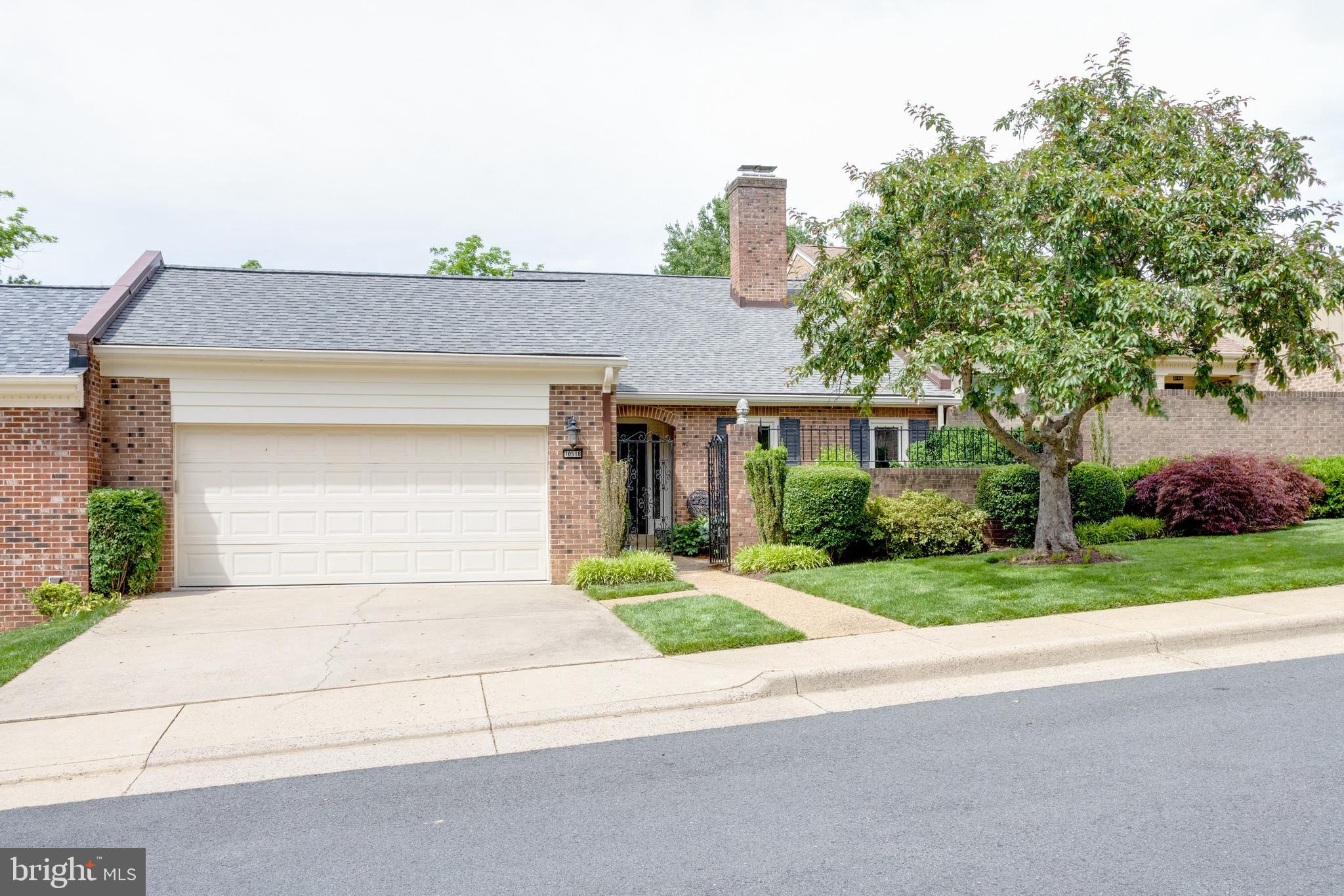 RUSTFIELD - Residential