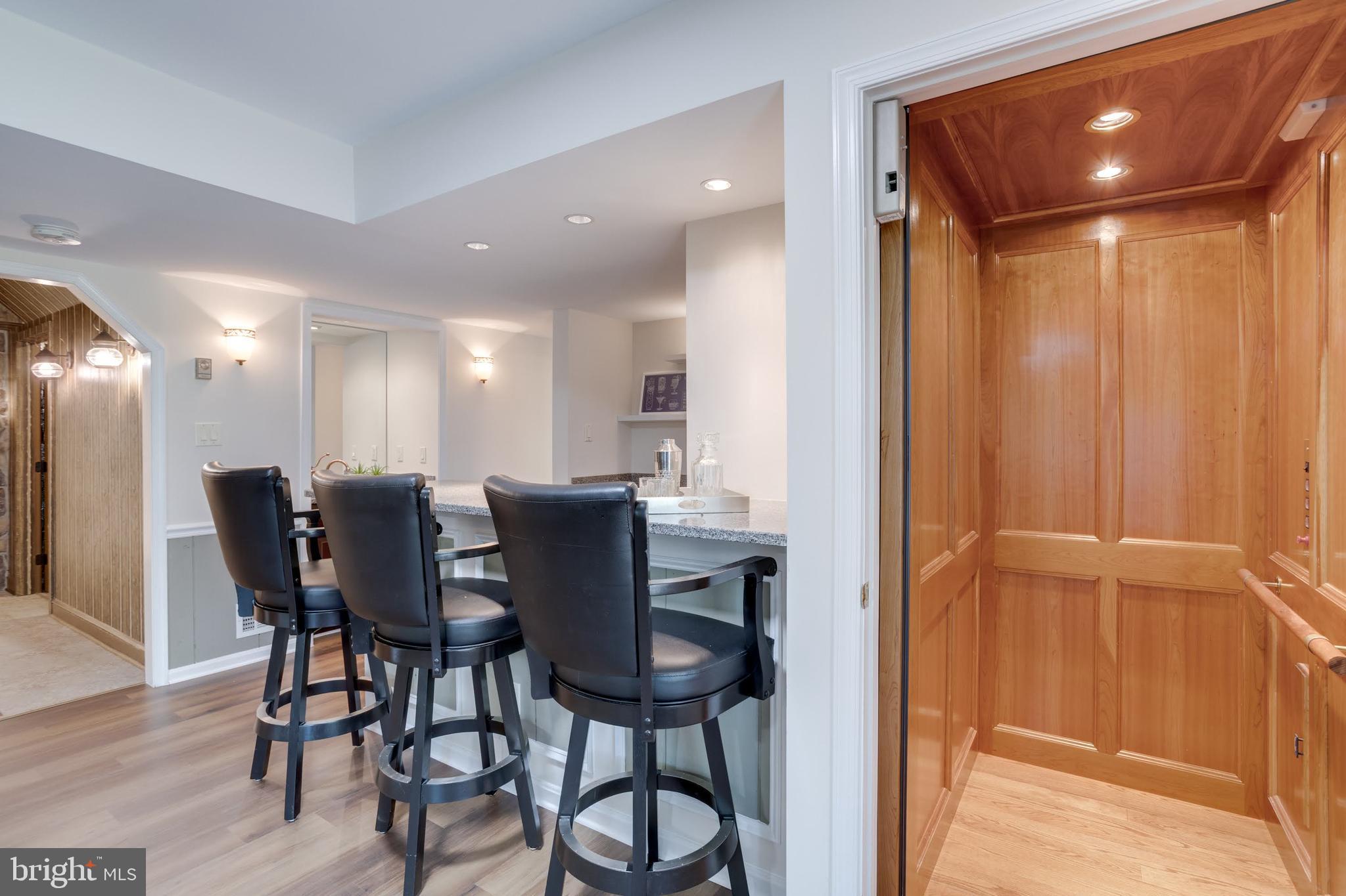 RUSTFIELD - Residential