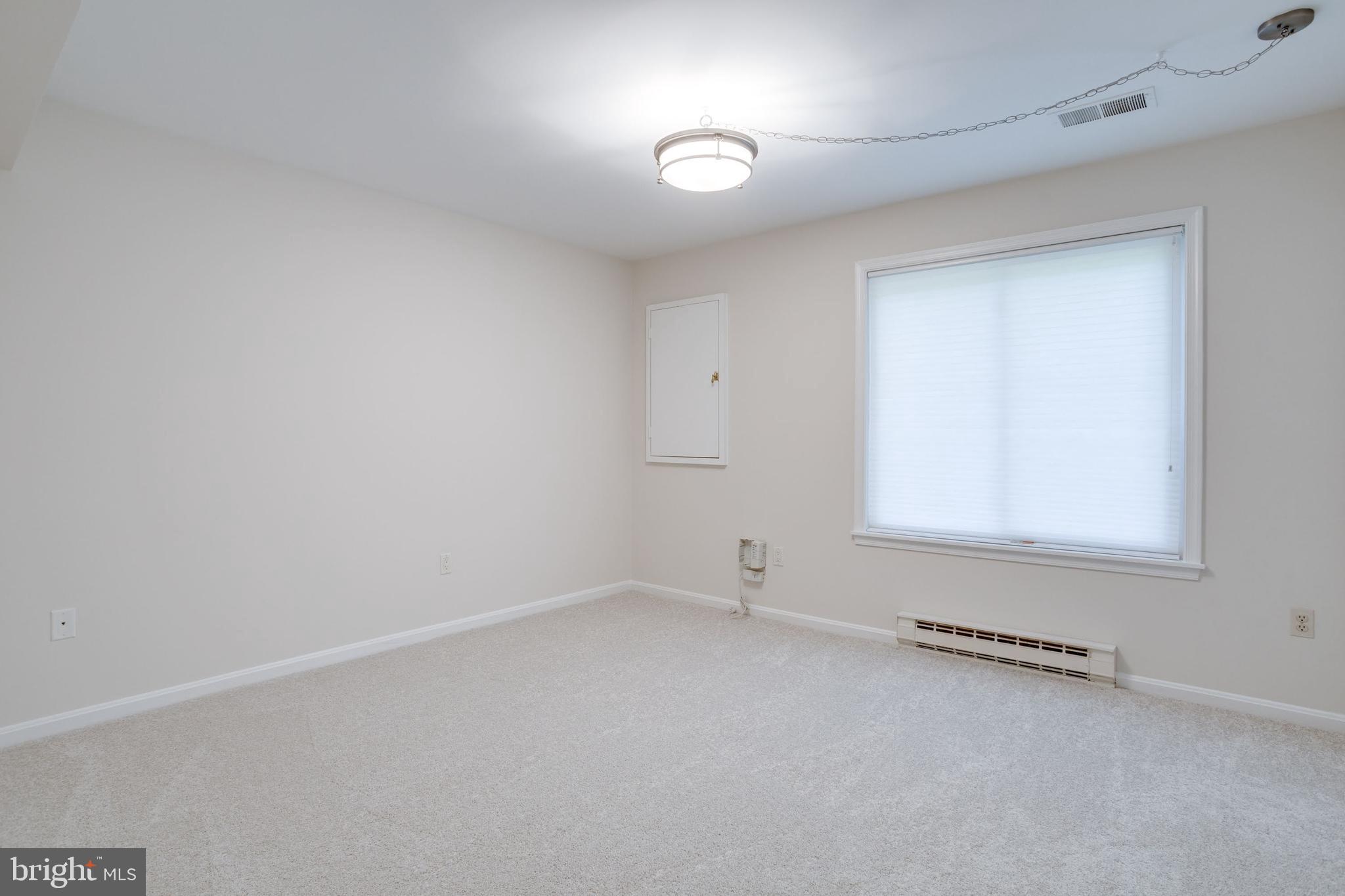 RUSTFIELD - Residential