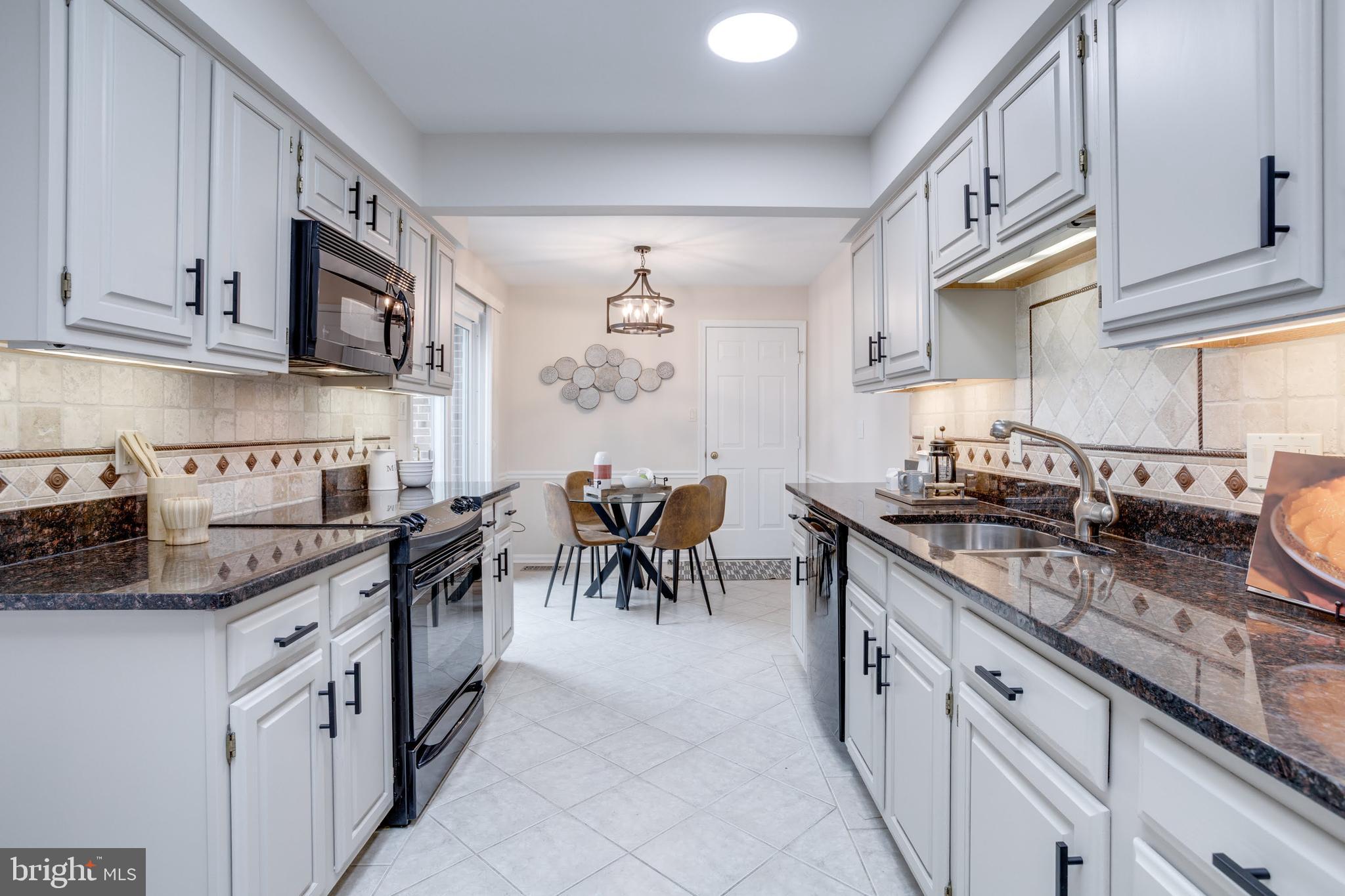 RUSTFIELD - Residential