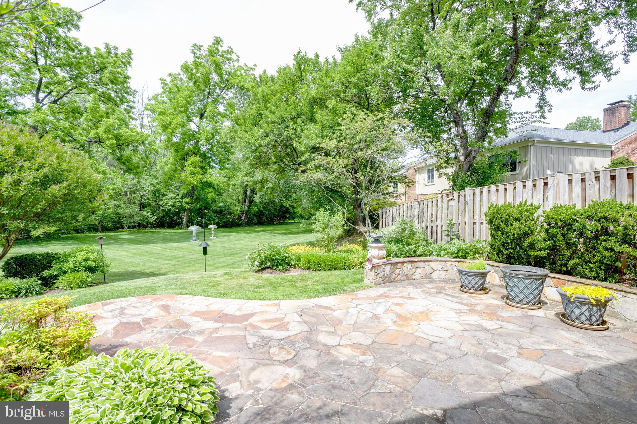 RUSTFIELD - Residential