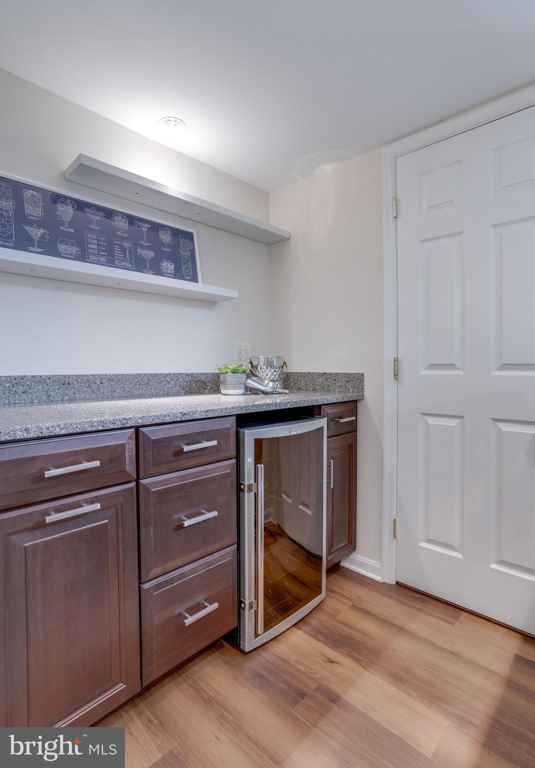 RUSTFIELD - Residential