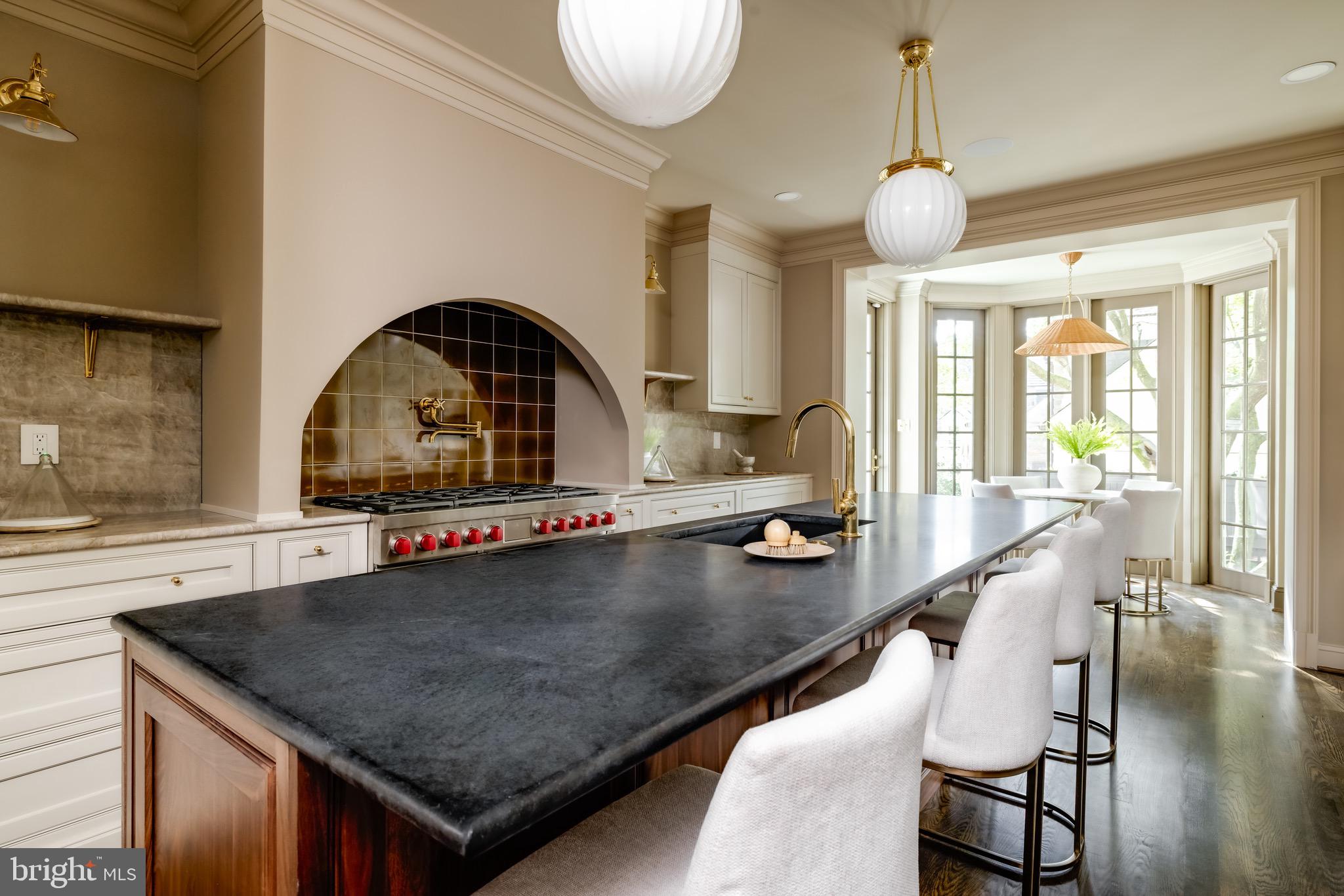 MASSACHUSETTS AVENUE HEIGHTS - Residential