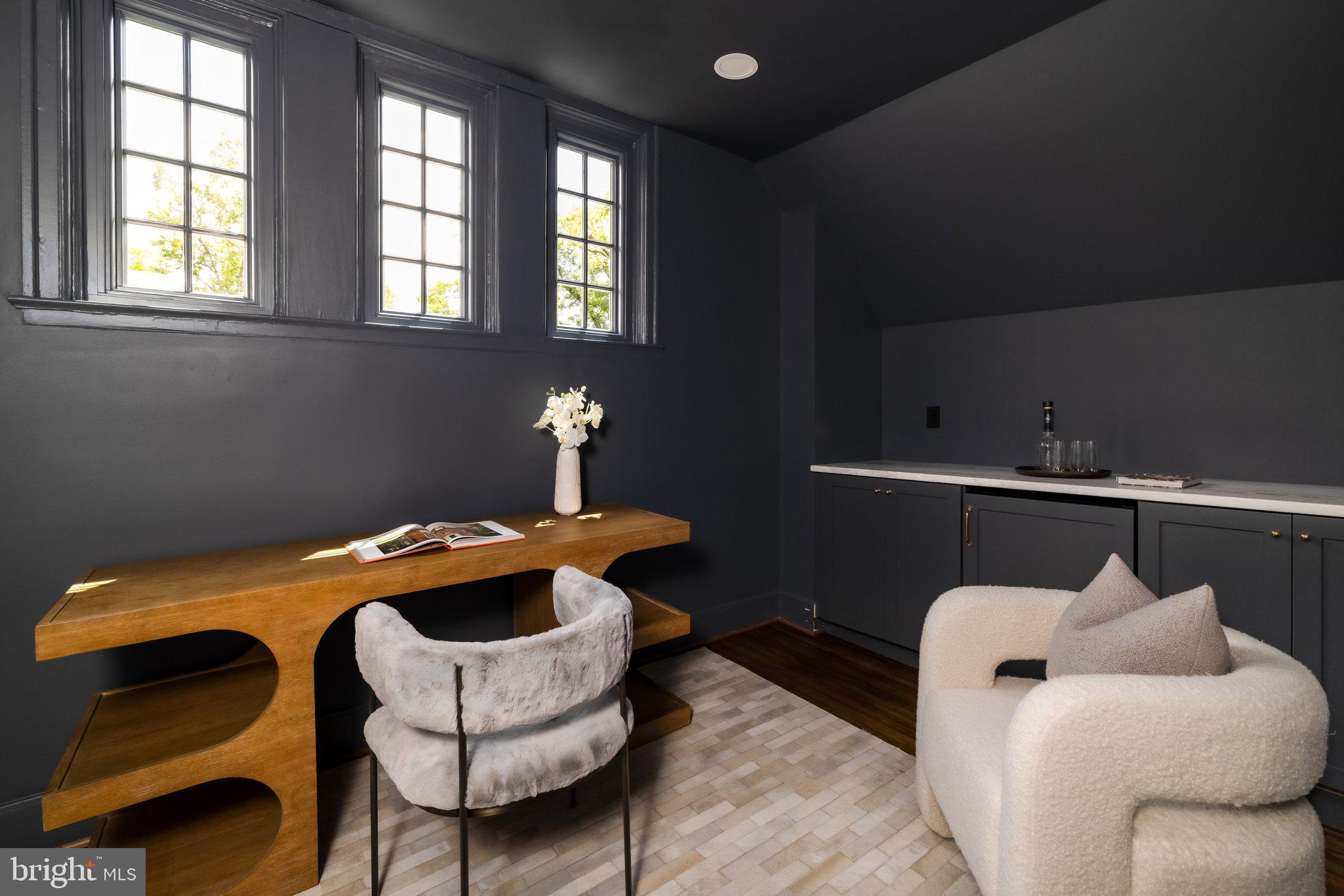 MASSACHUSETTS AVENUE HEIGHTS - Residential