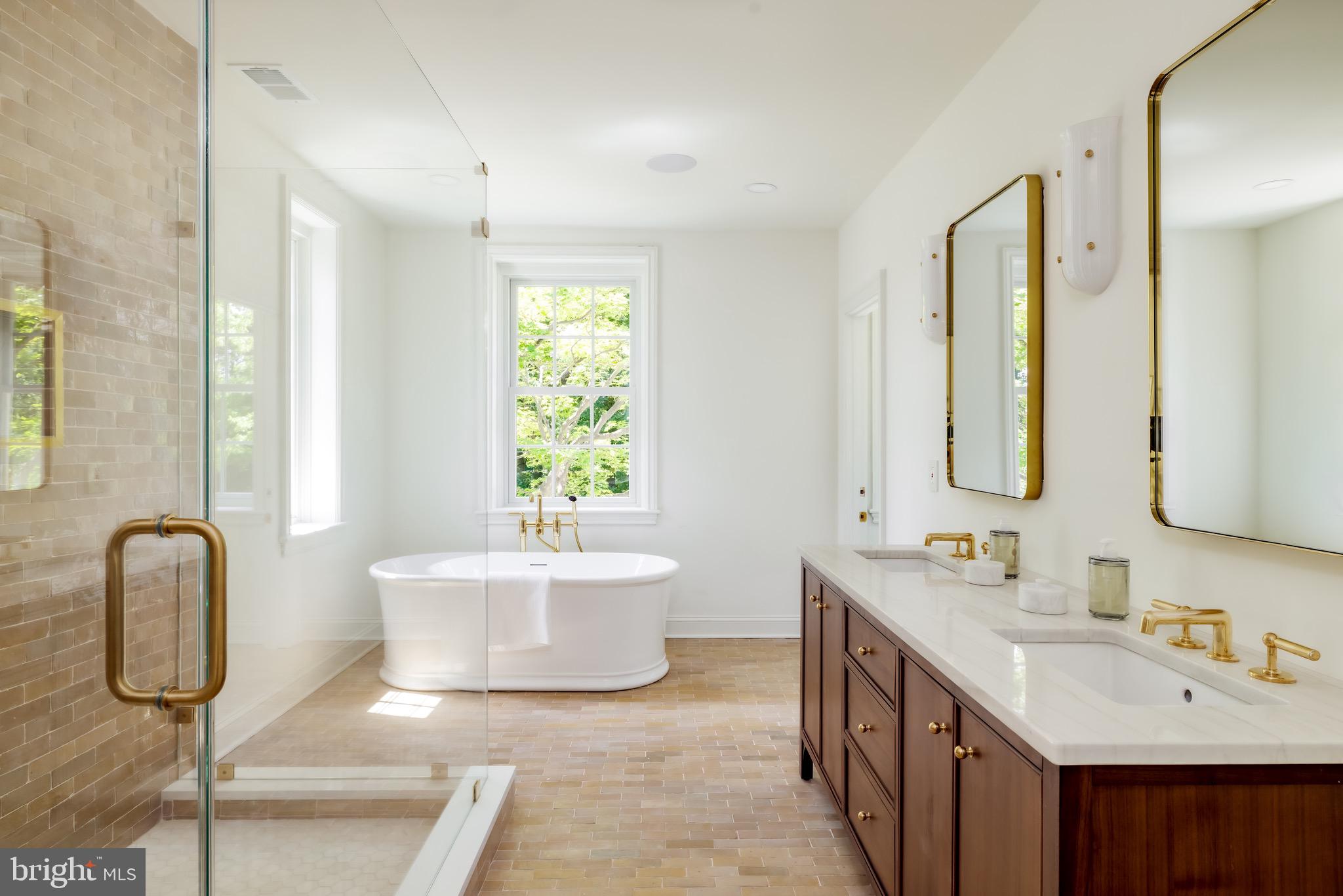 MASSACHUSETTS AVENUE HEIGHTS - Residential