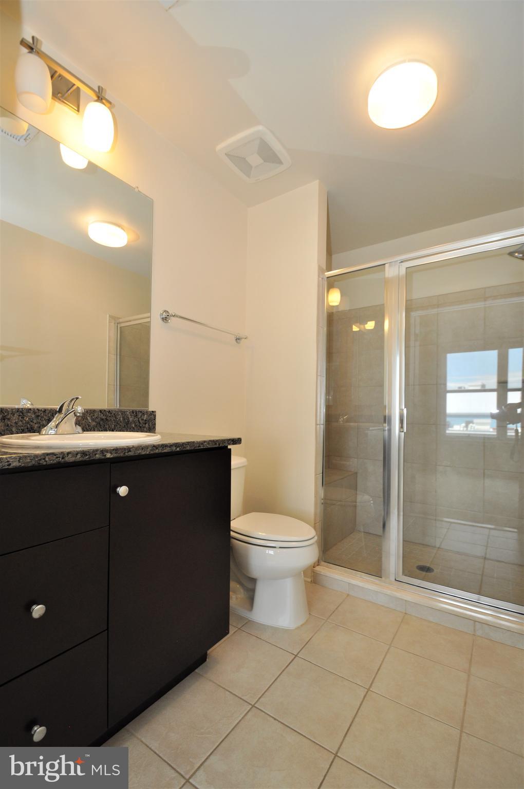 OLD TOWN COMMONS - Residential Lease