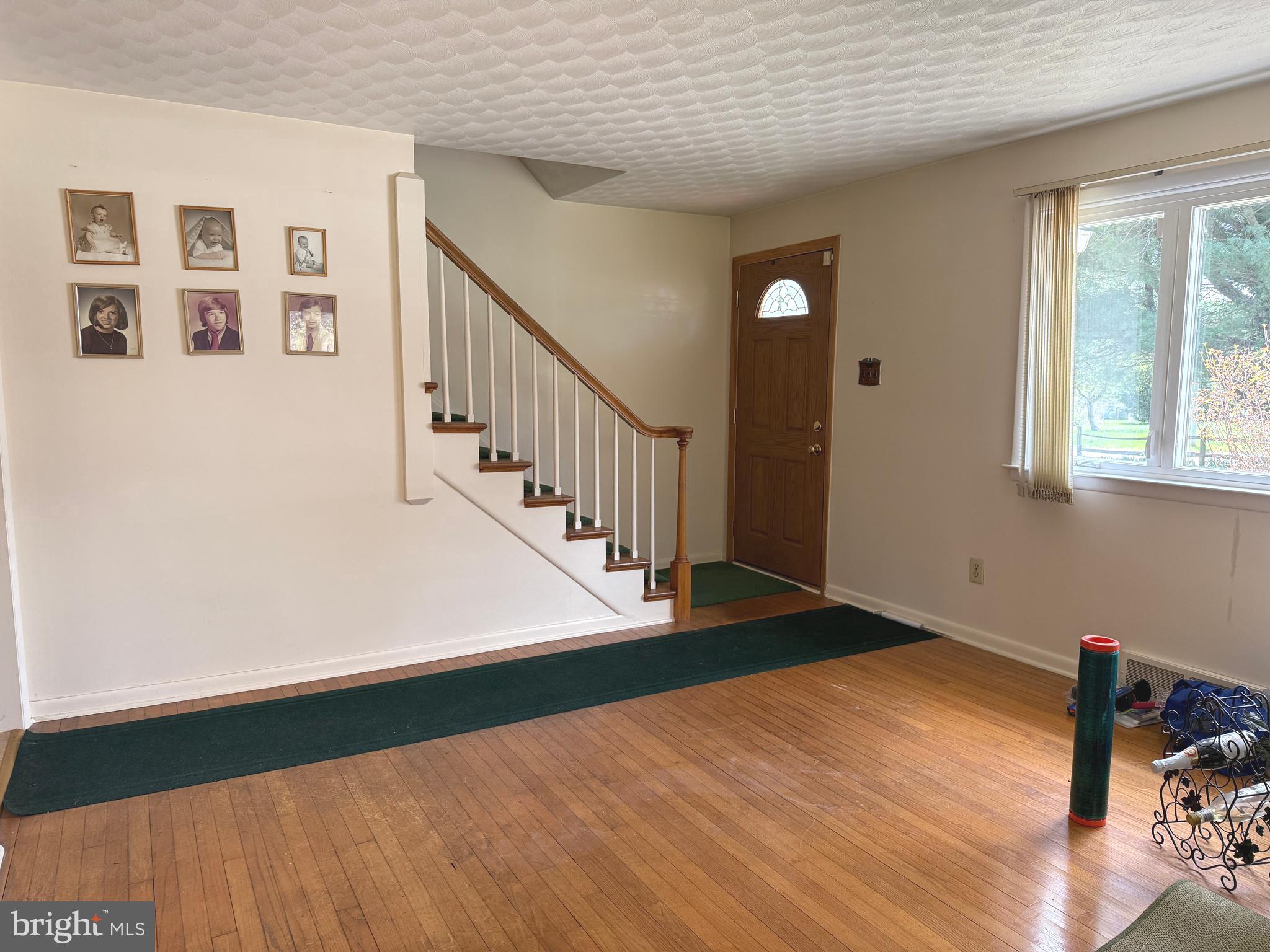 WINDSOR TWP - Residential