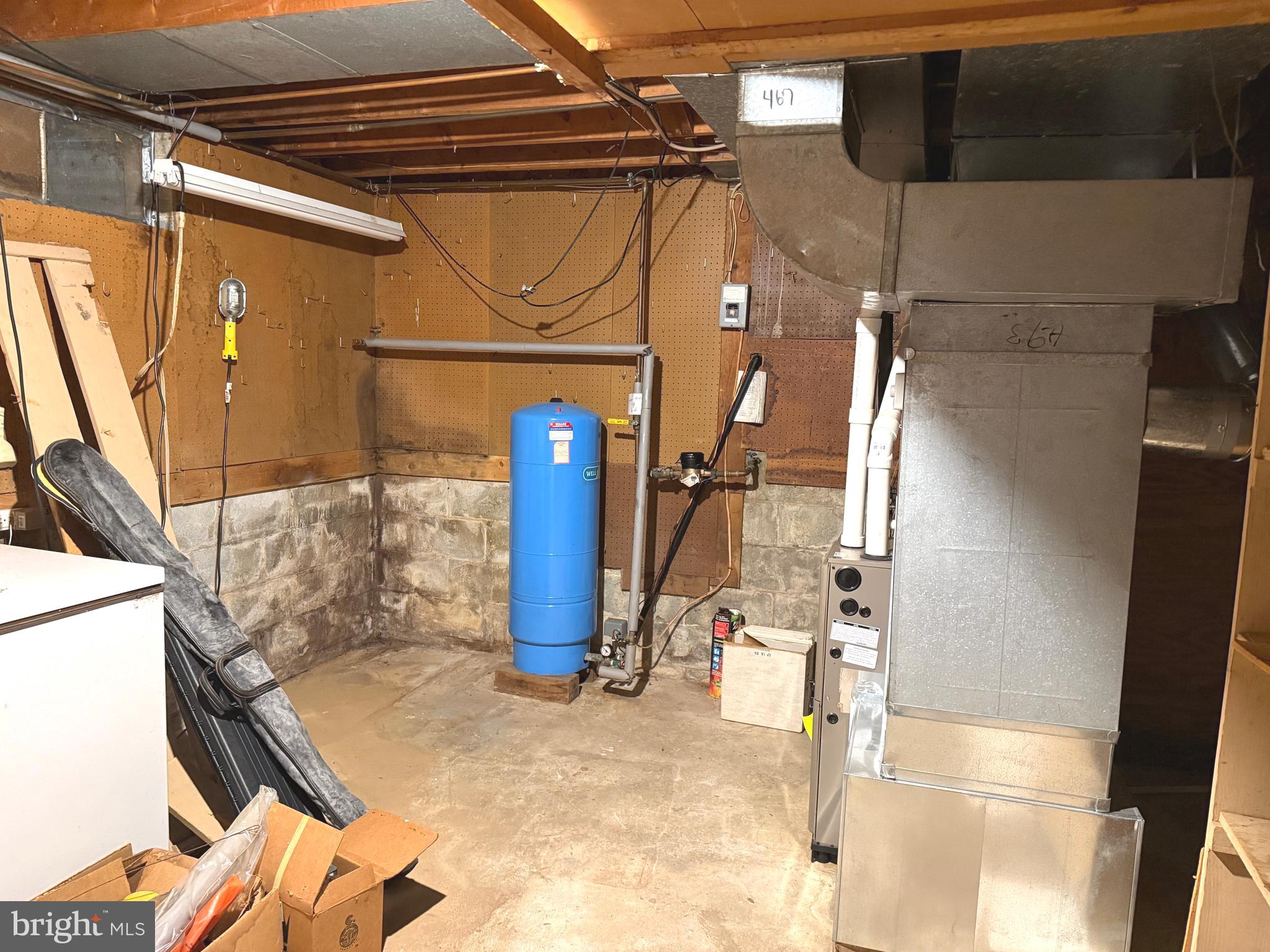 WINDSOR TWP - Residential