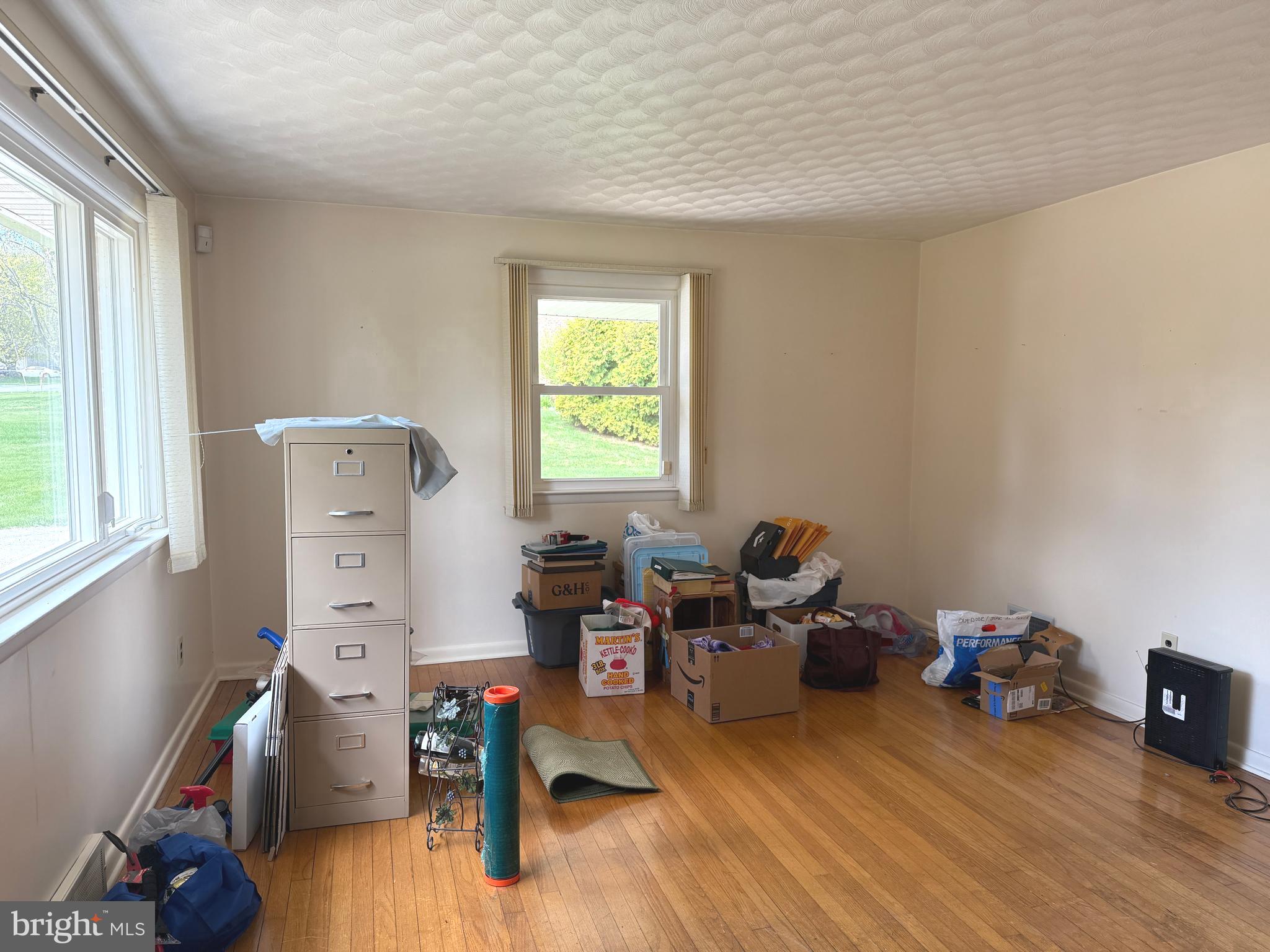 WINDSOR TWP - Residential