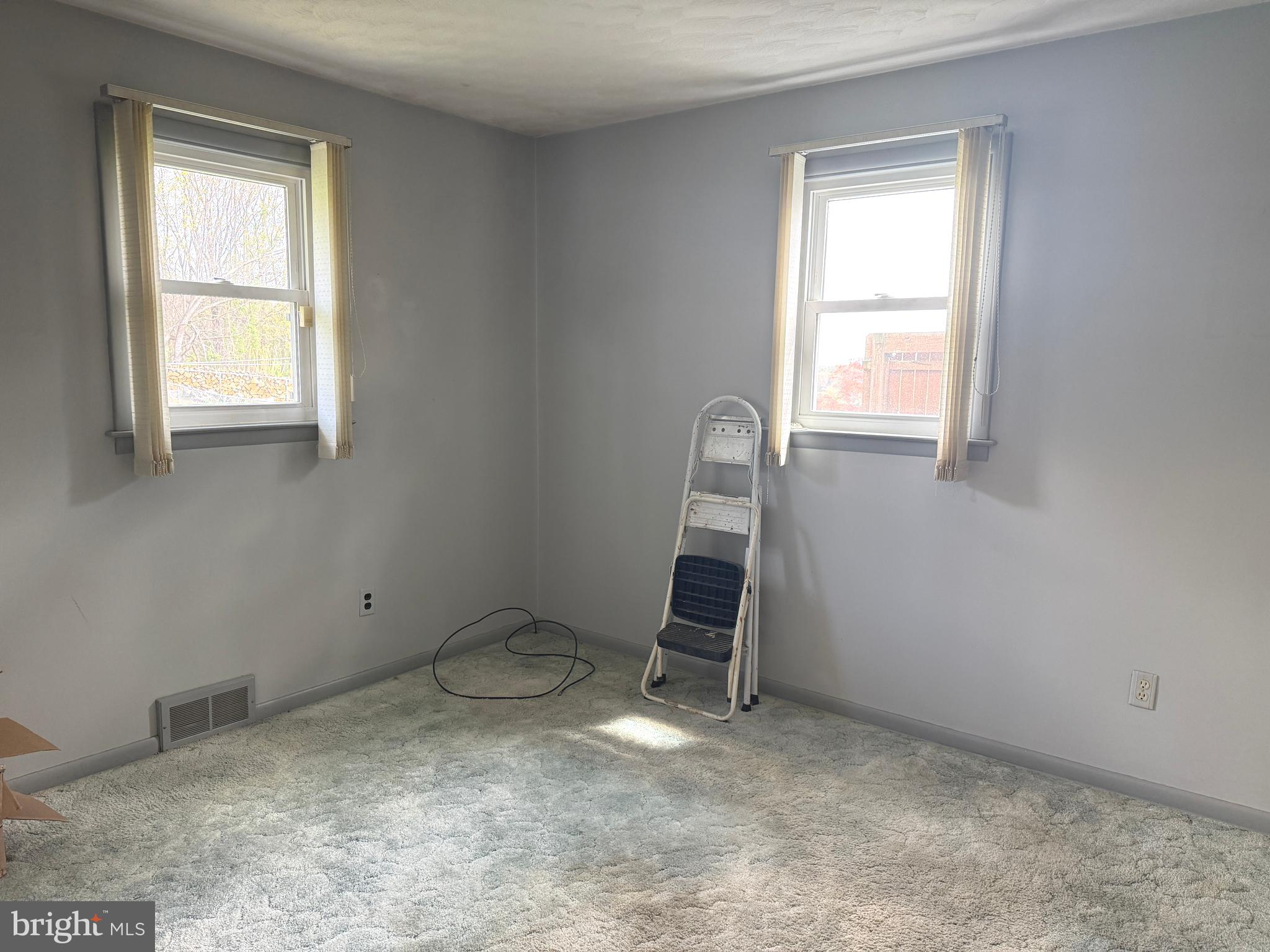 WINDSOR TWP - Residential