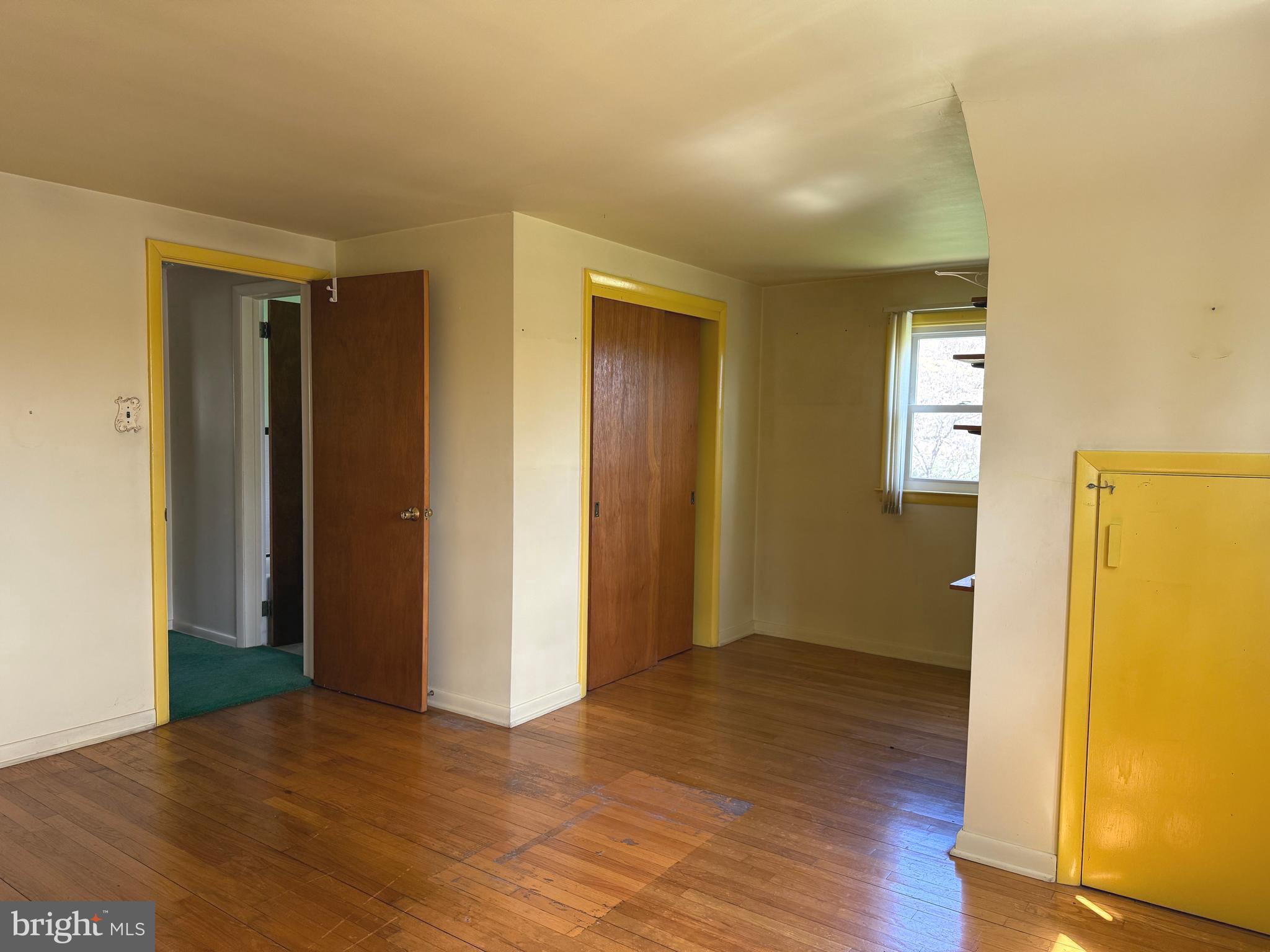 WINDSOR TWP - Residential