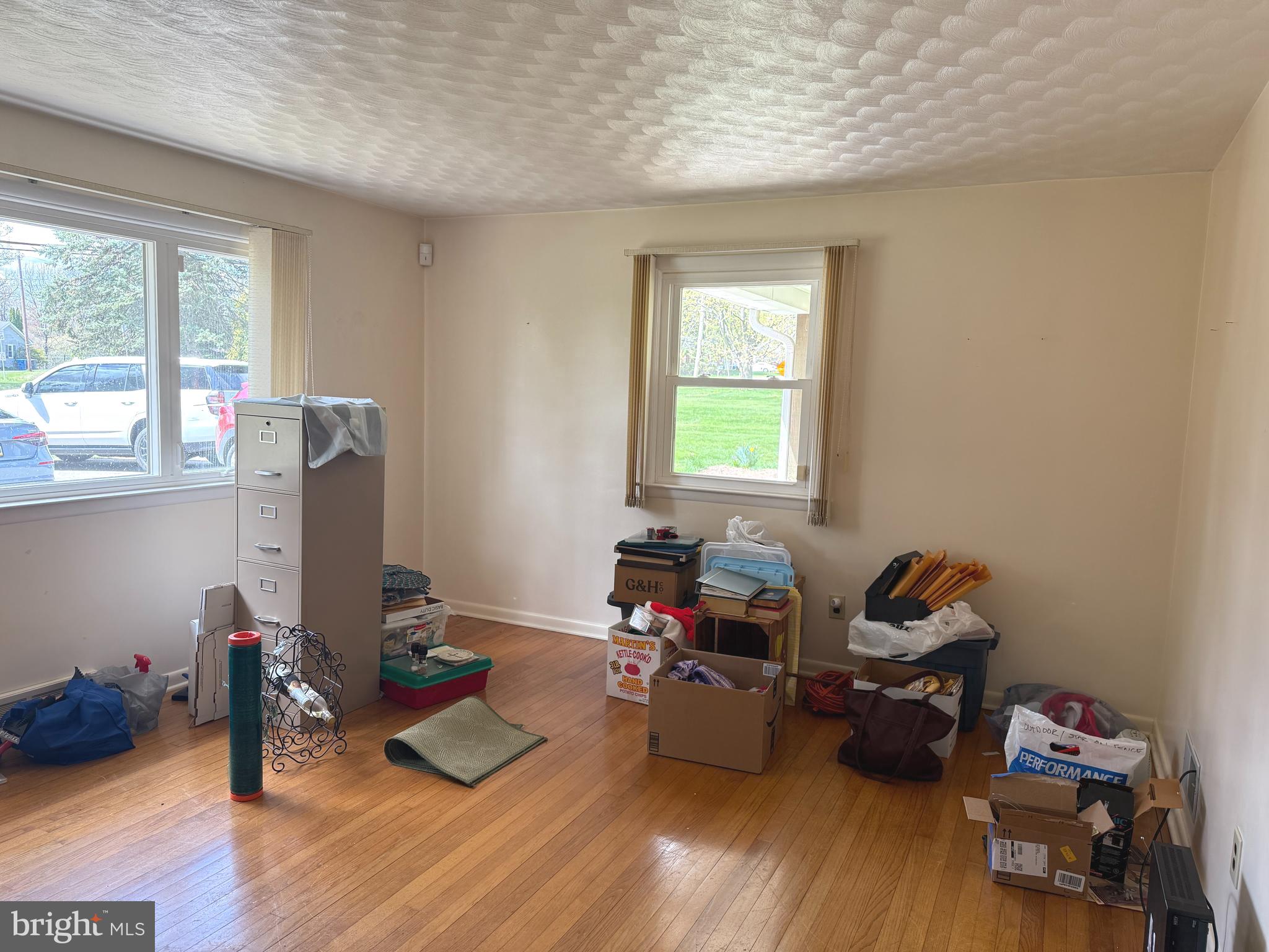 WINDSOR TWP - Residential