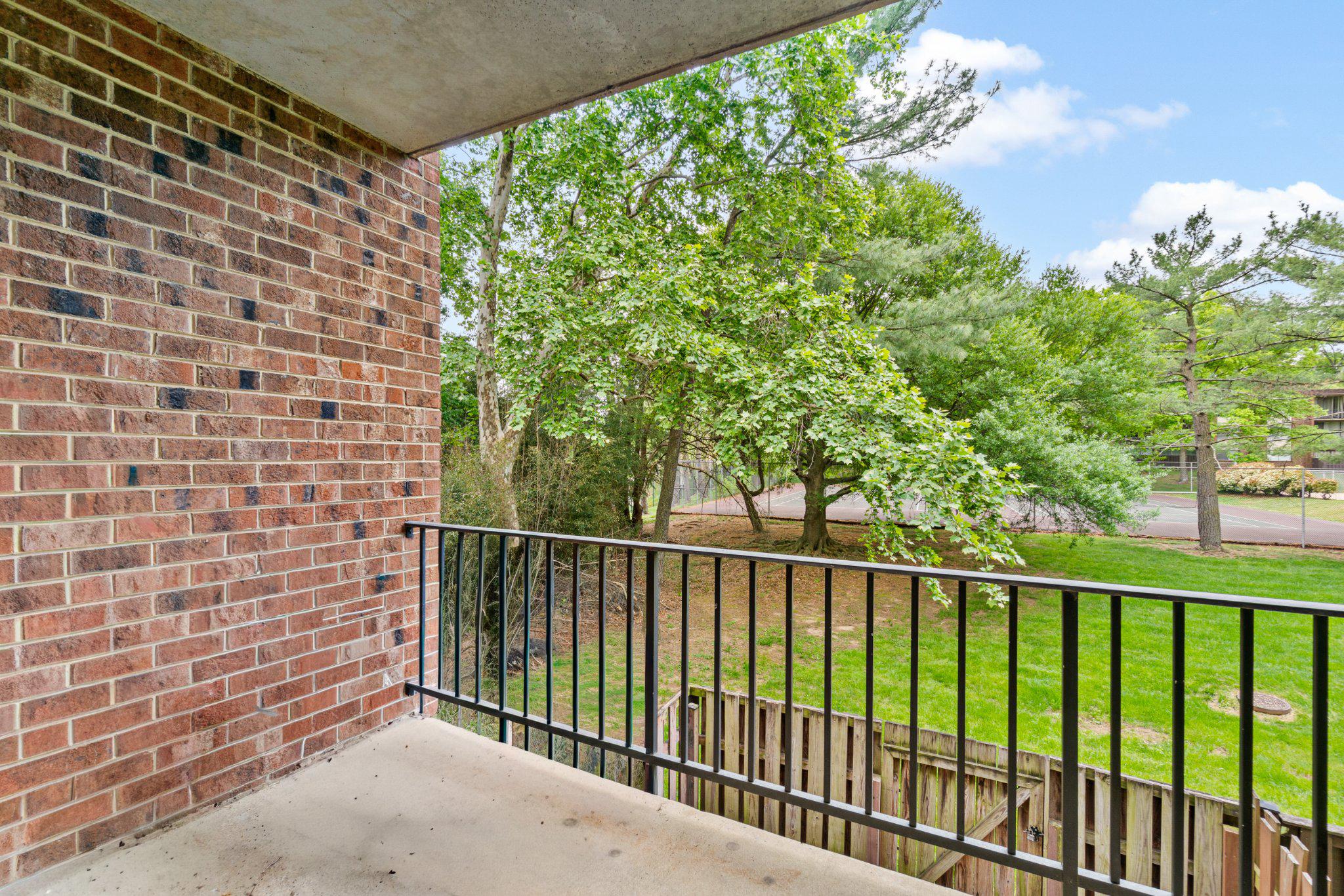 CHELSEA WOODS CONDO - Residential