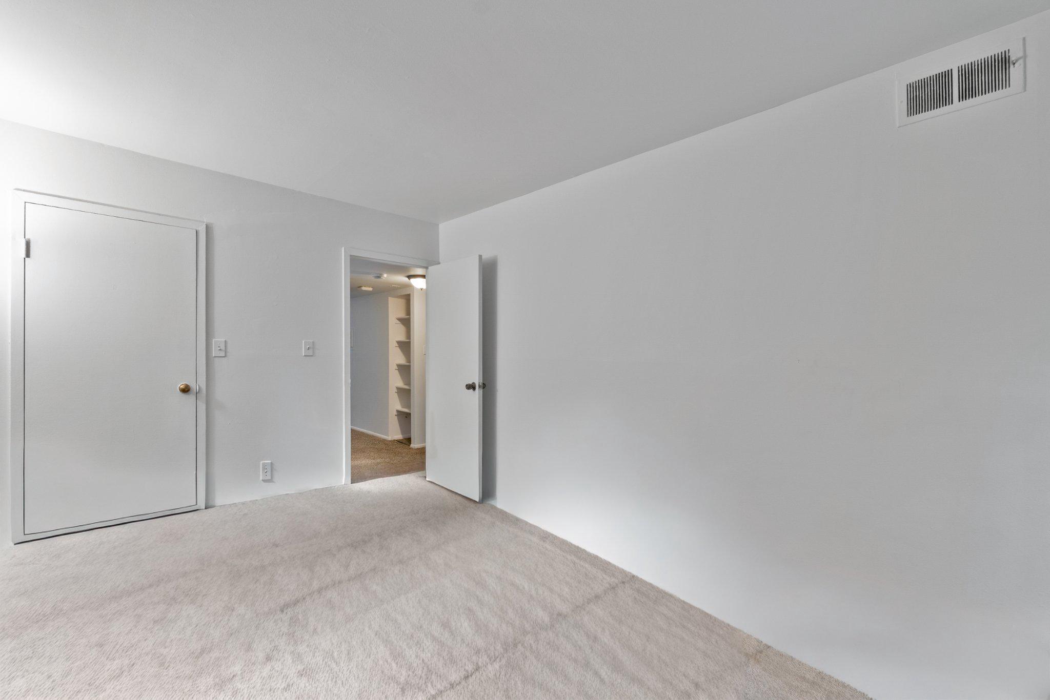 CHELSEA WOODS CONDO - Residential