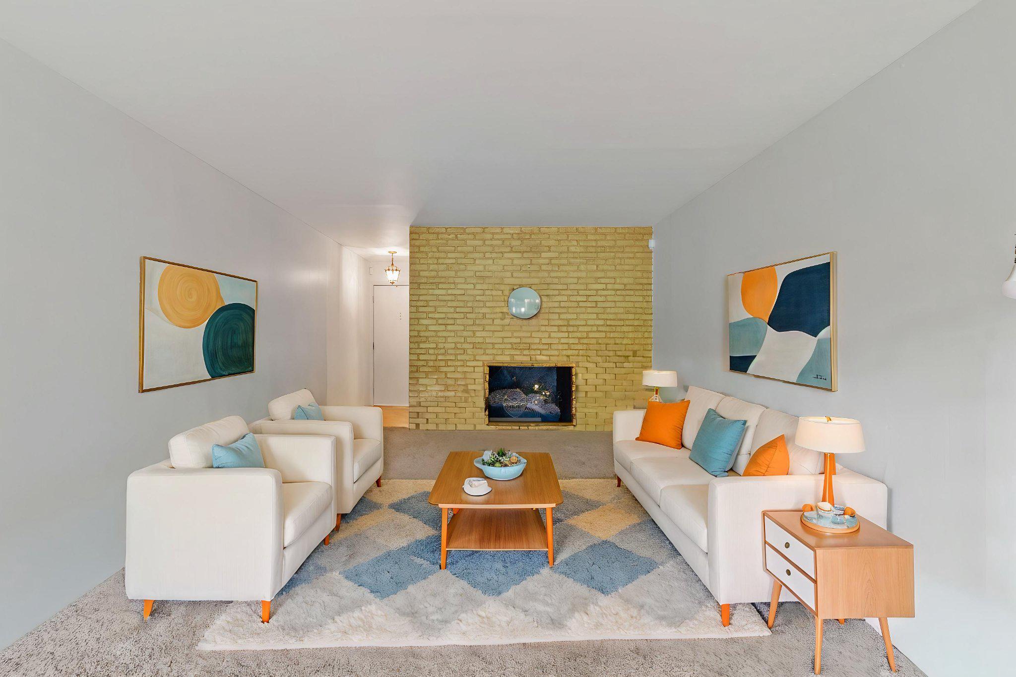 CHELSEA WOODS CONDO - Residential