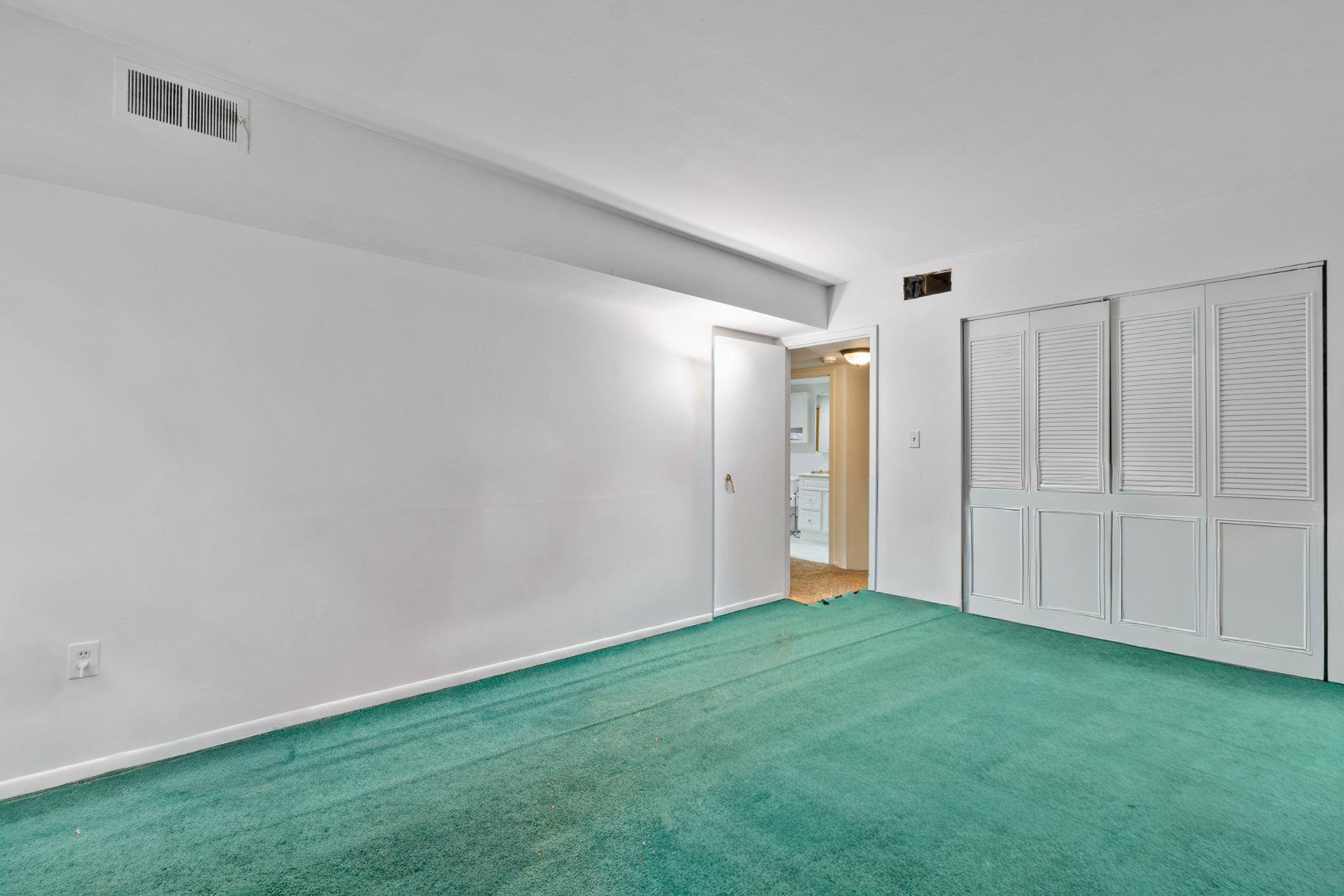 CHELSEA WOODS CONDO - Residential