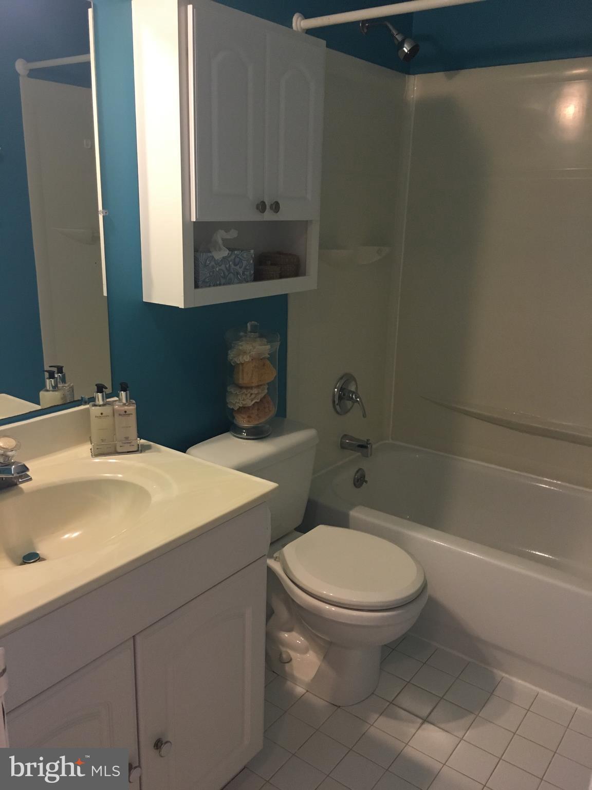 WHISPERING WOODS - Residential Lease