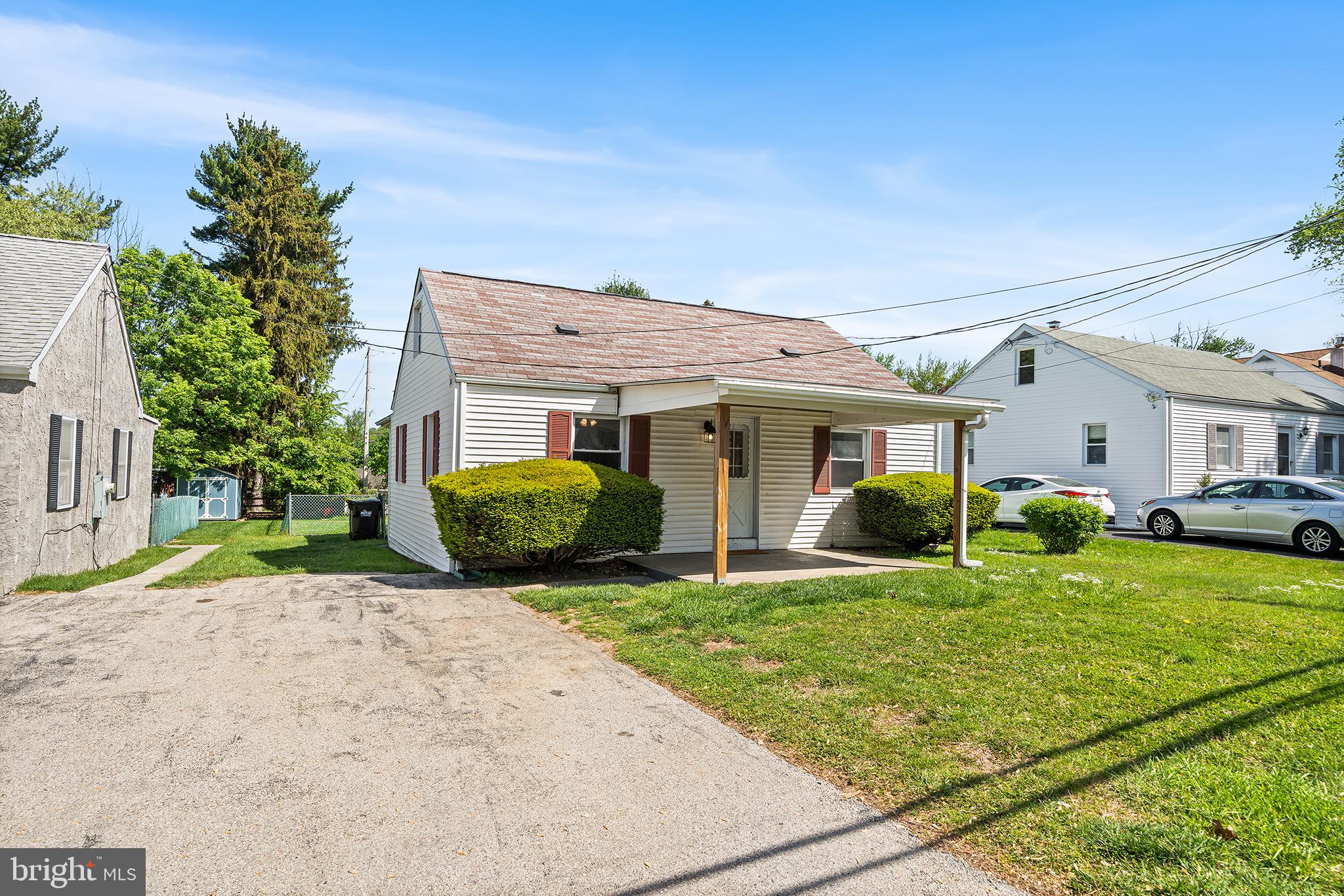 VALLEY FORGE ACRES - Residential