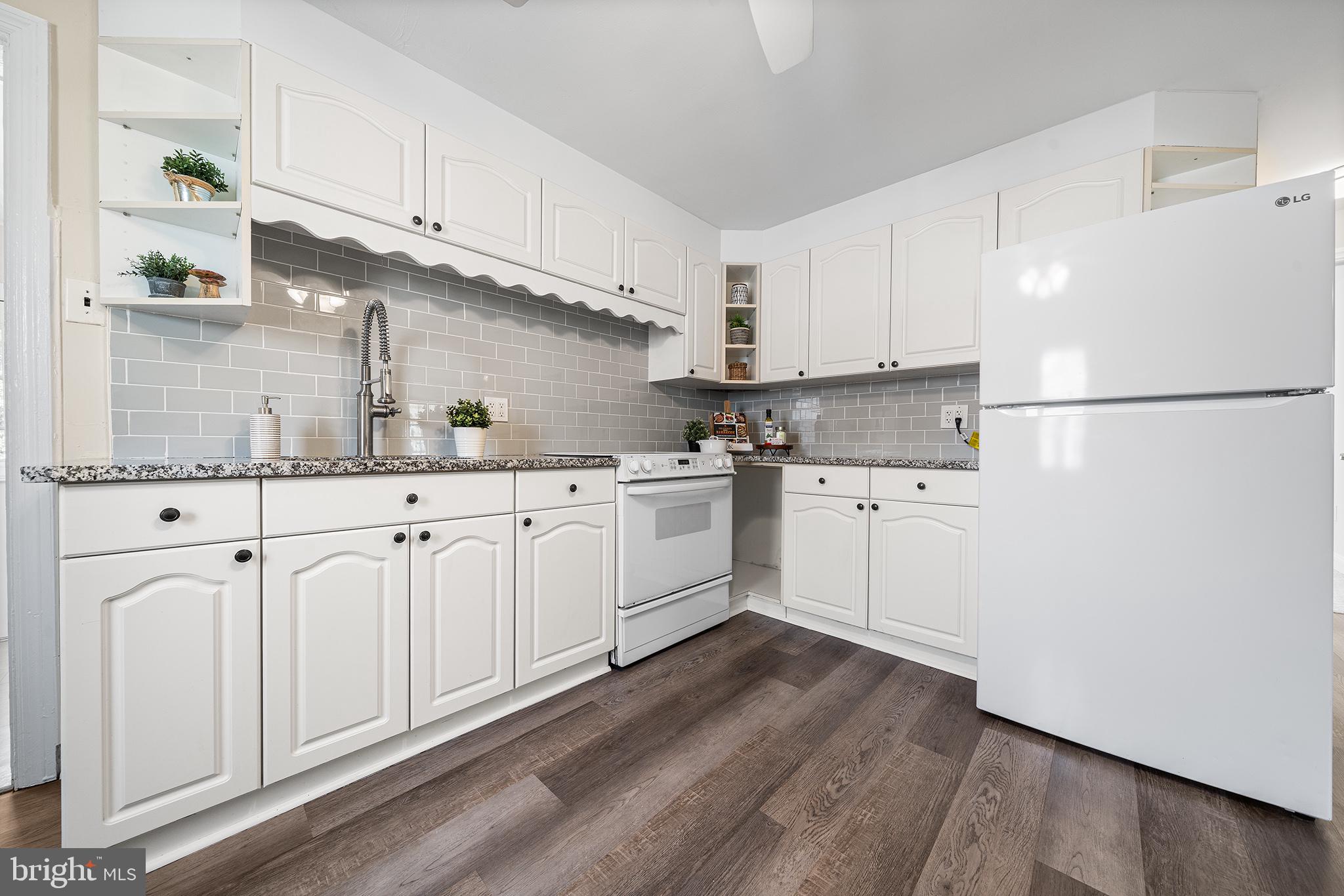 VALLEY FORGE ACRES - Residential