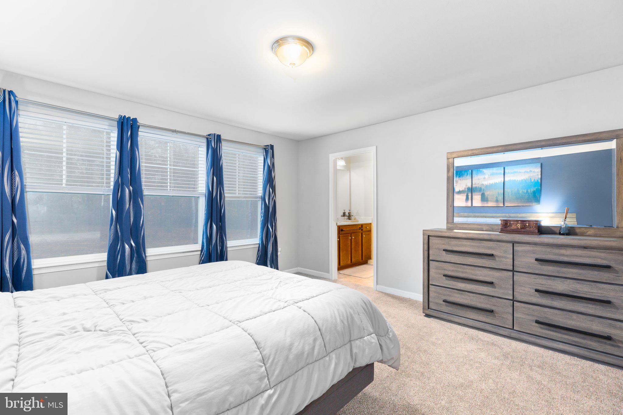 WELLSPRING HILLS - Residential