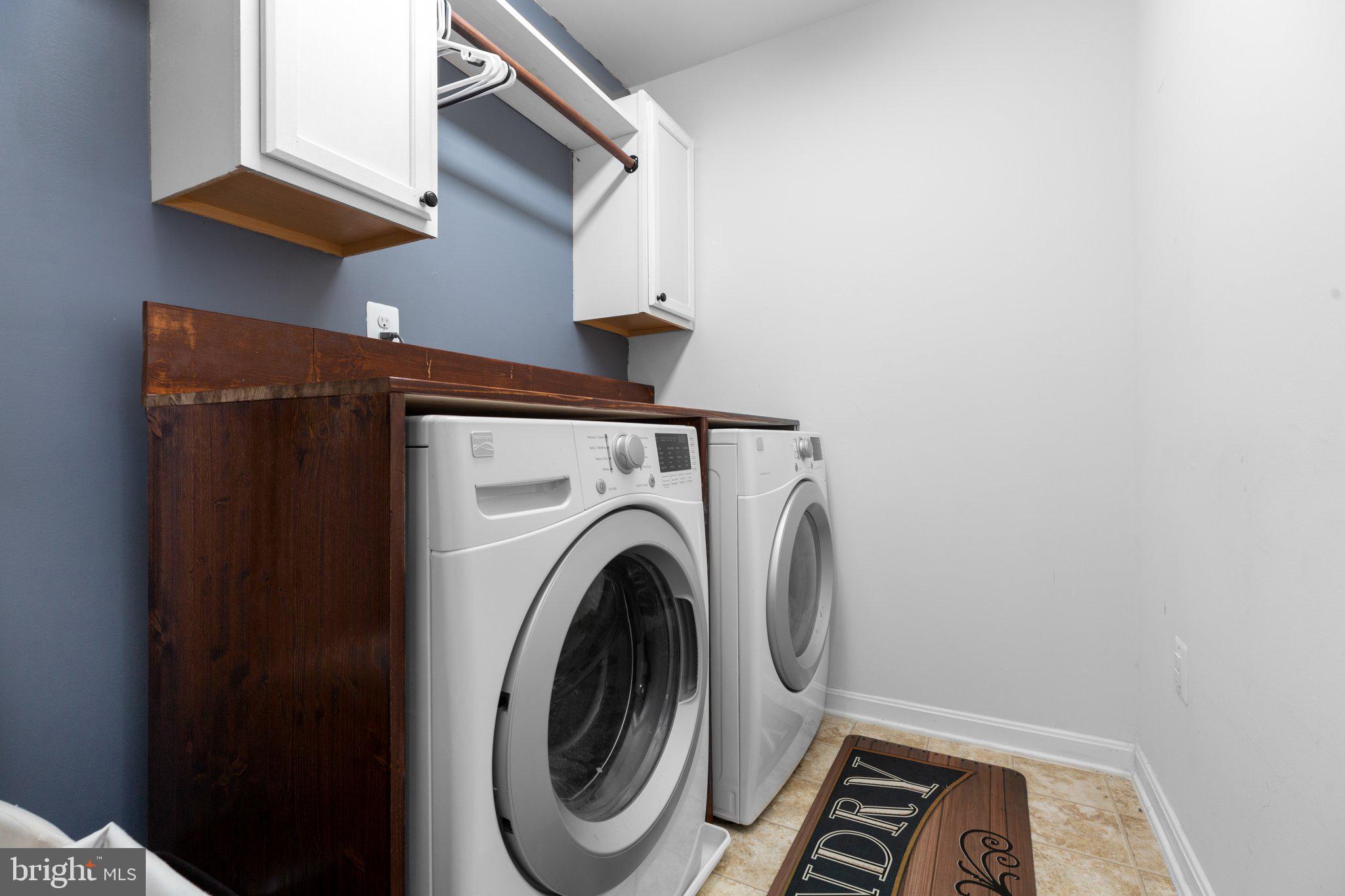 WELLSPRING HILLS - Residential