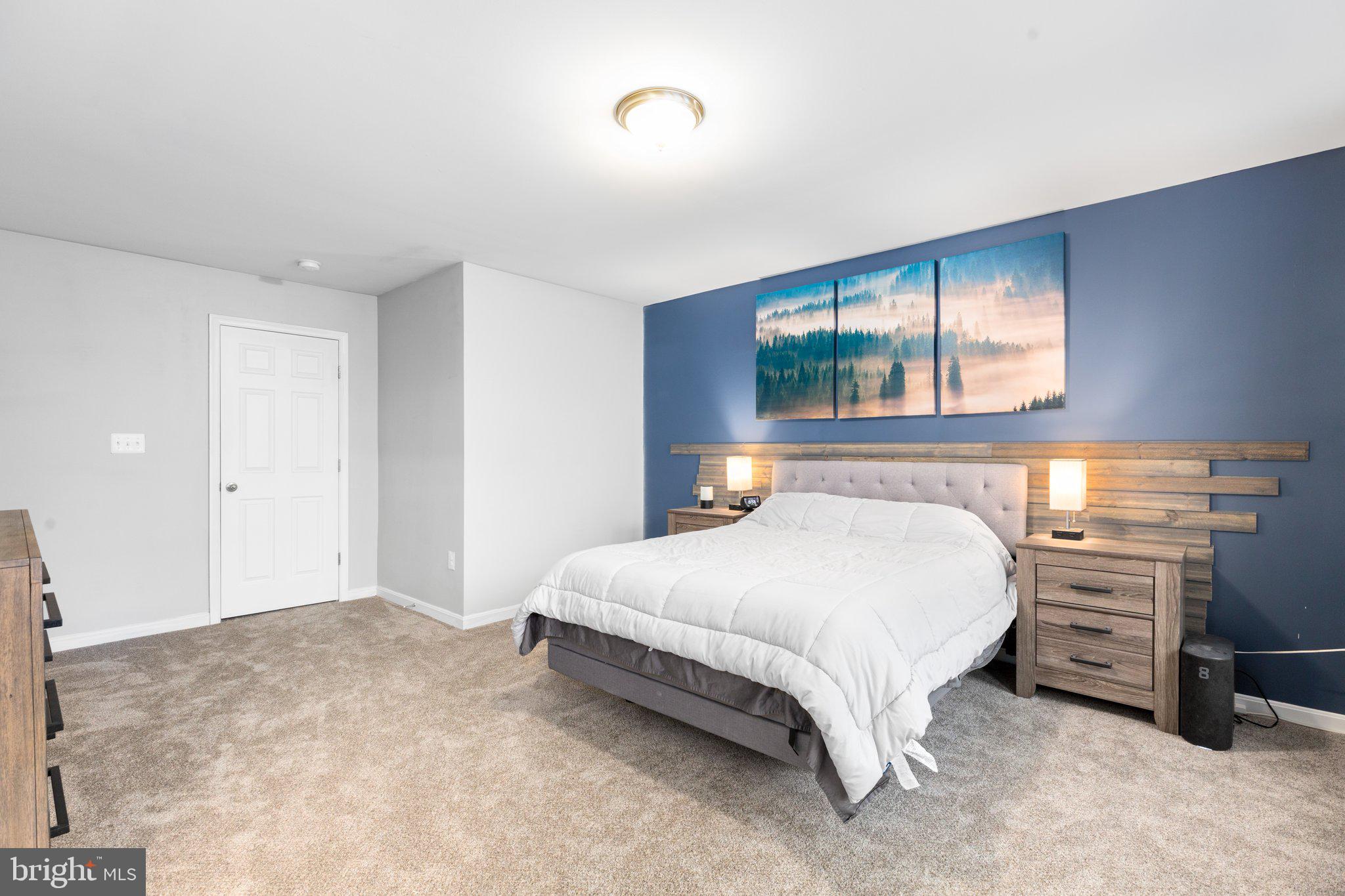 WELLSPRING HILLS - Residential