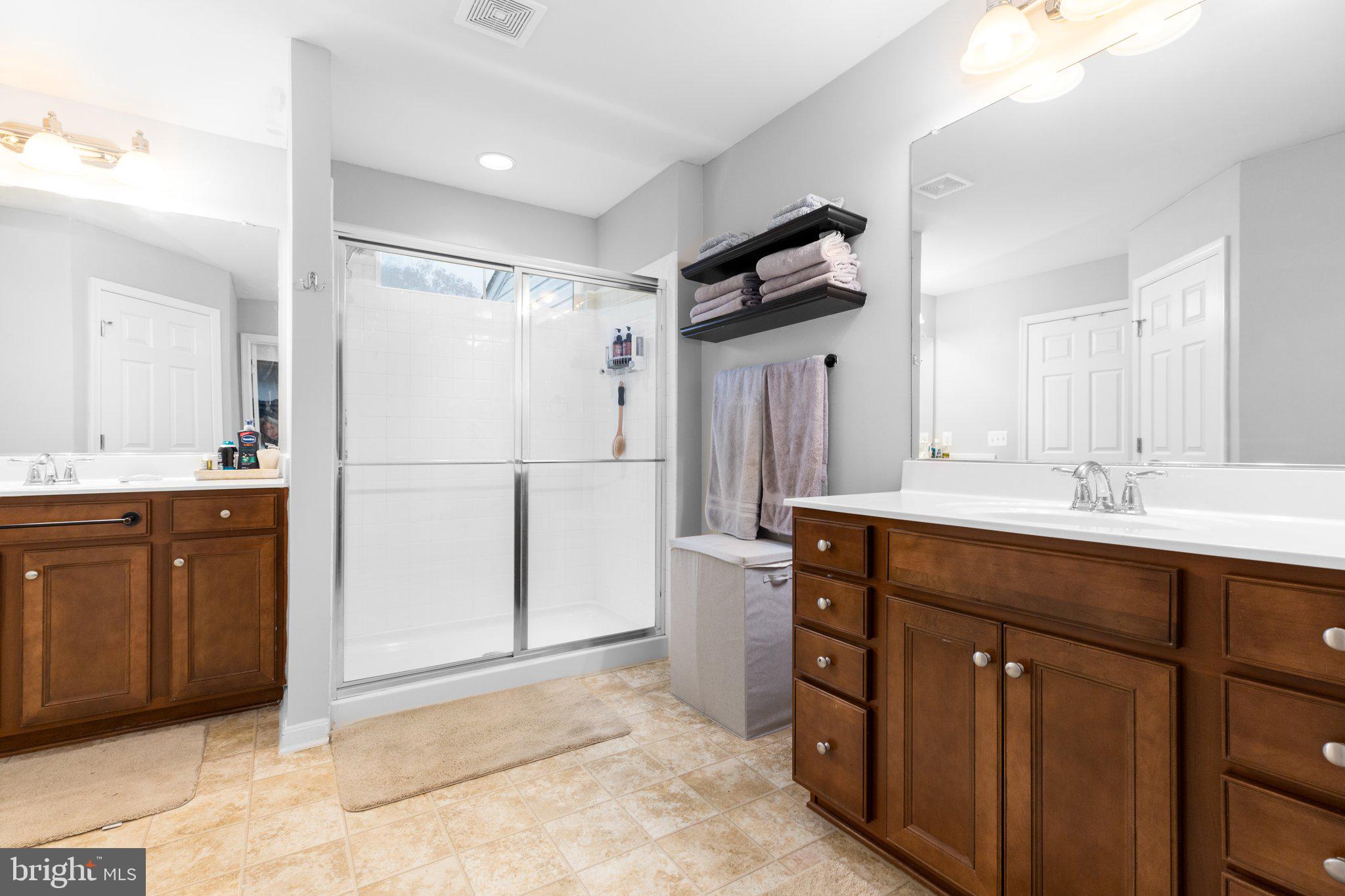 WELLSPRING HILLS - Residential