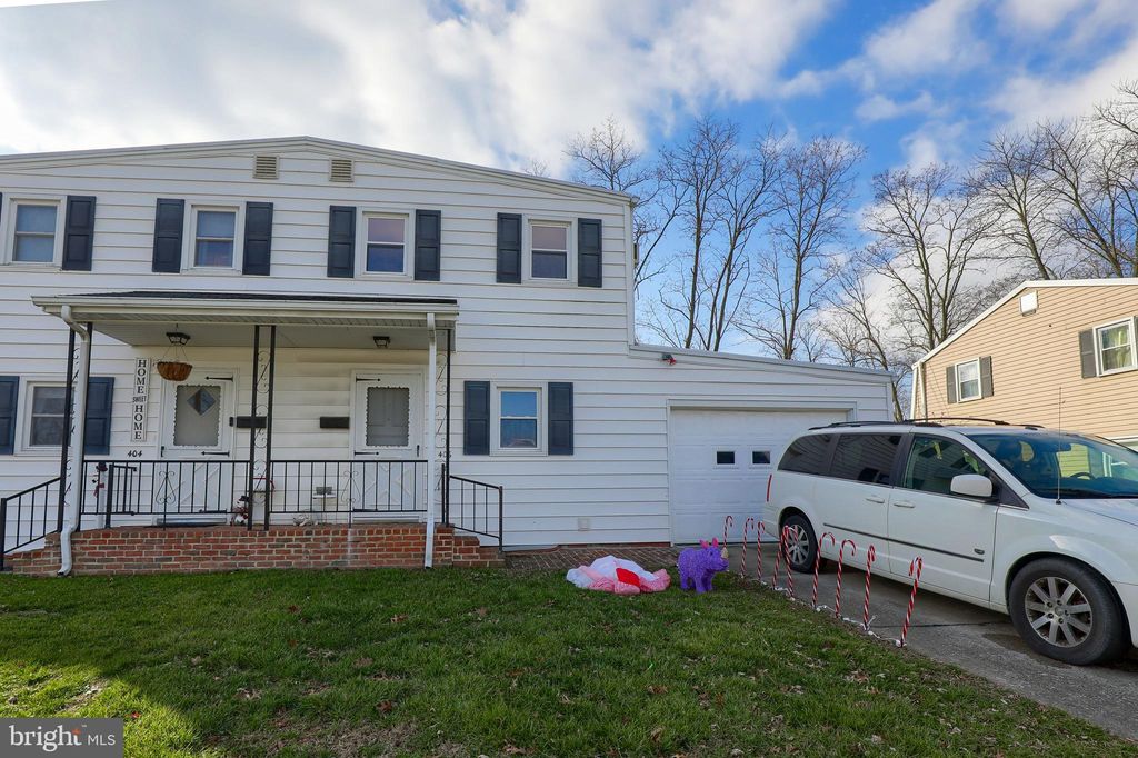 Photo of 406 W 6th Street, Lititz, PA 17543 (MLS # PALA2046144)
