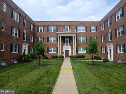 2107 FORT DAVIS STREET SE 201 WASHINGTON DC 20020