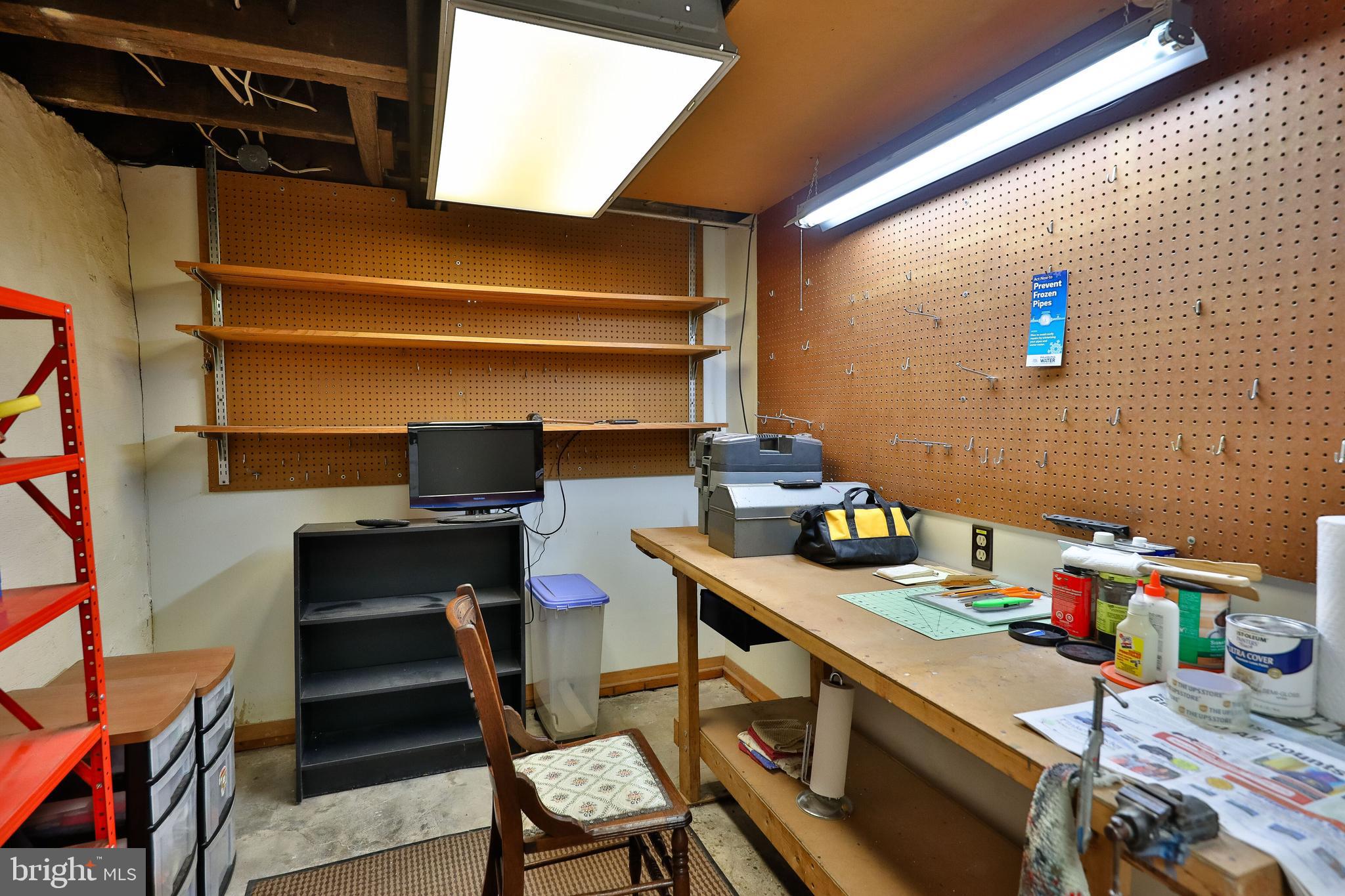 ROXBOROUGH - Residential