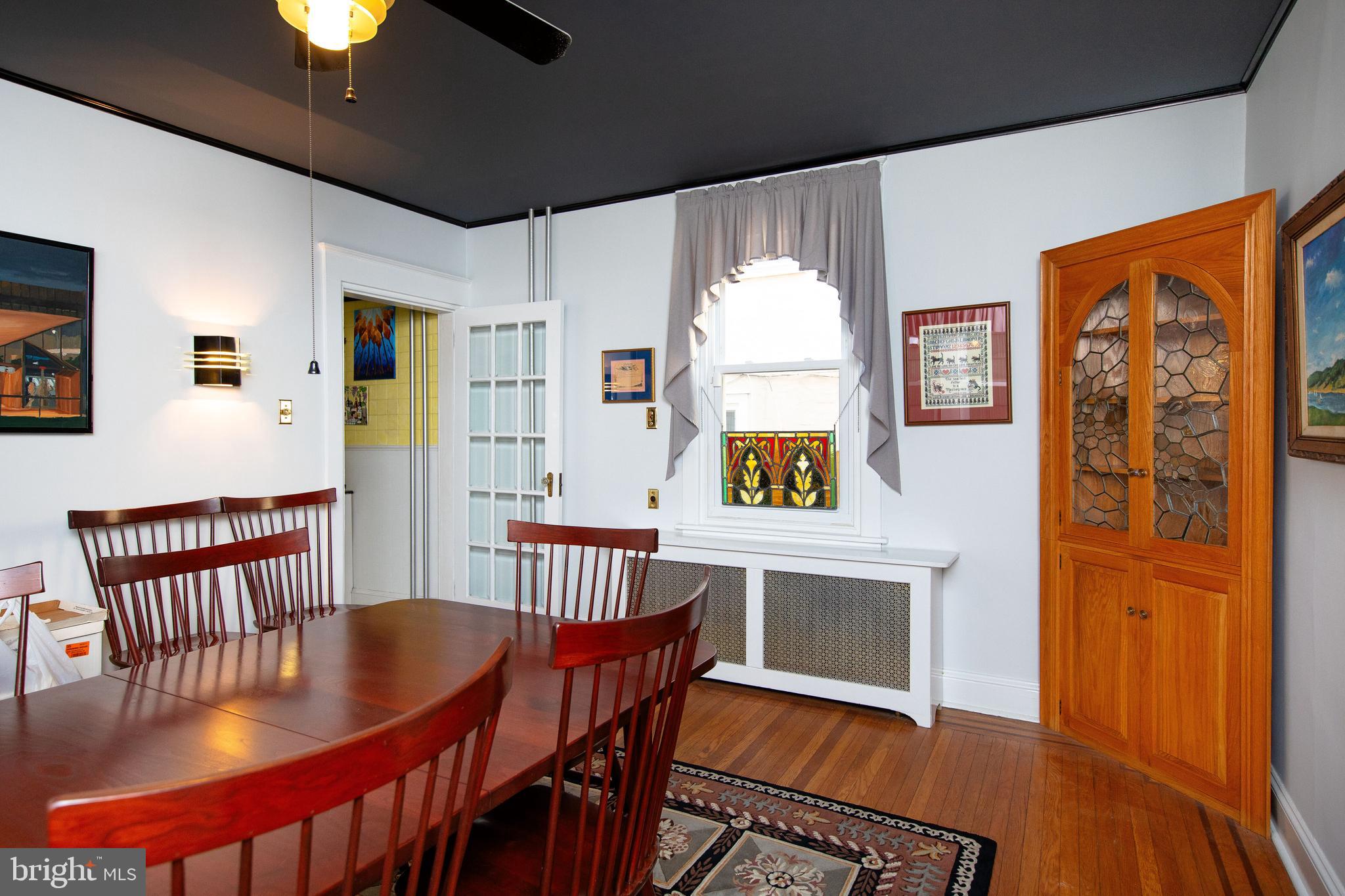 ROXBOROUGH - Residential