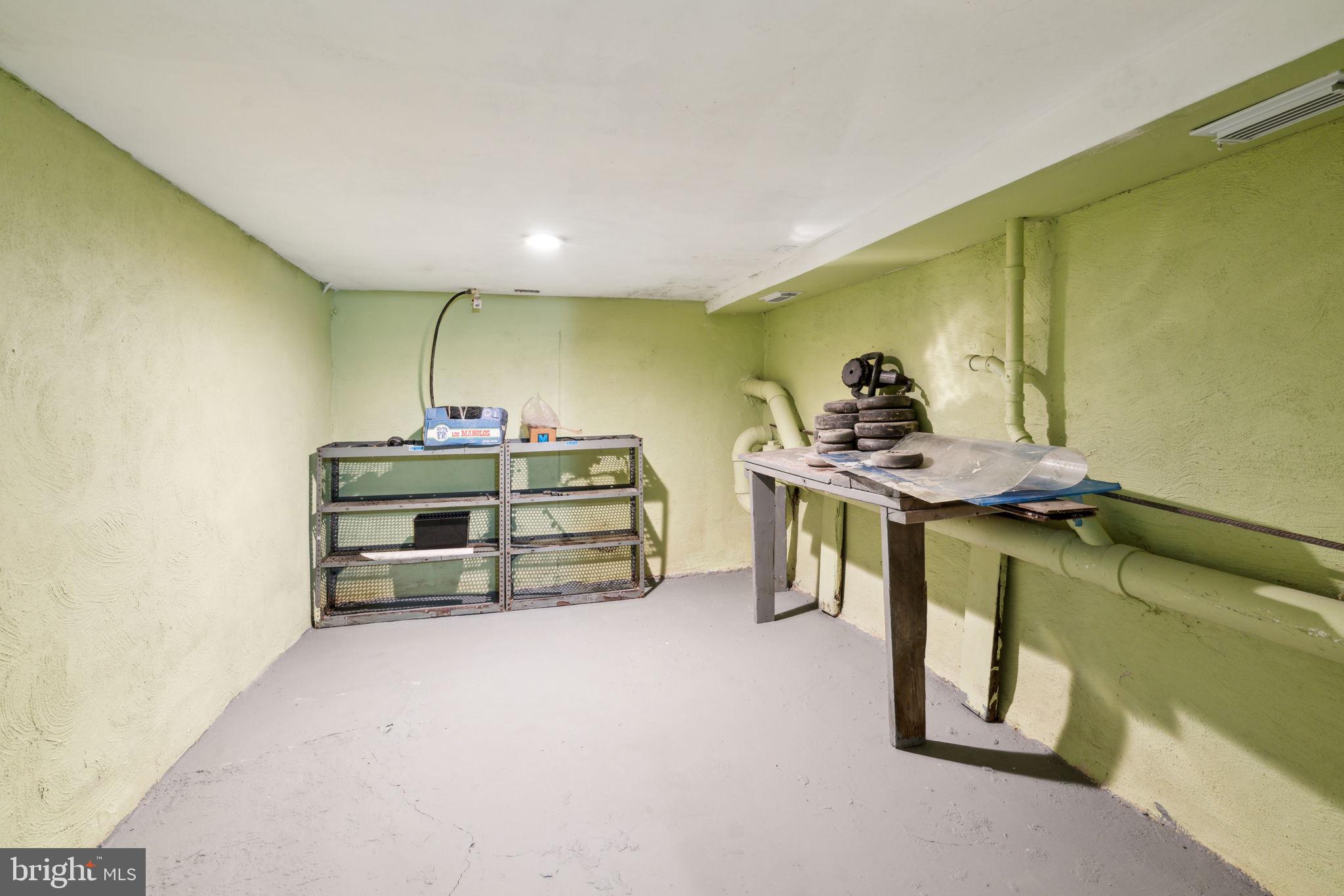 WEST KENSINGTON - Residential