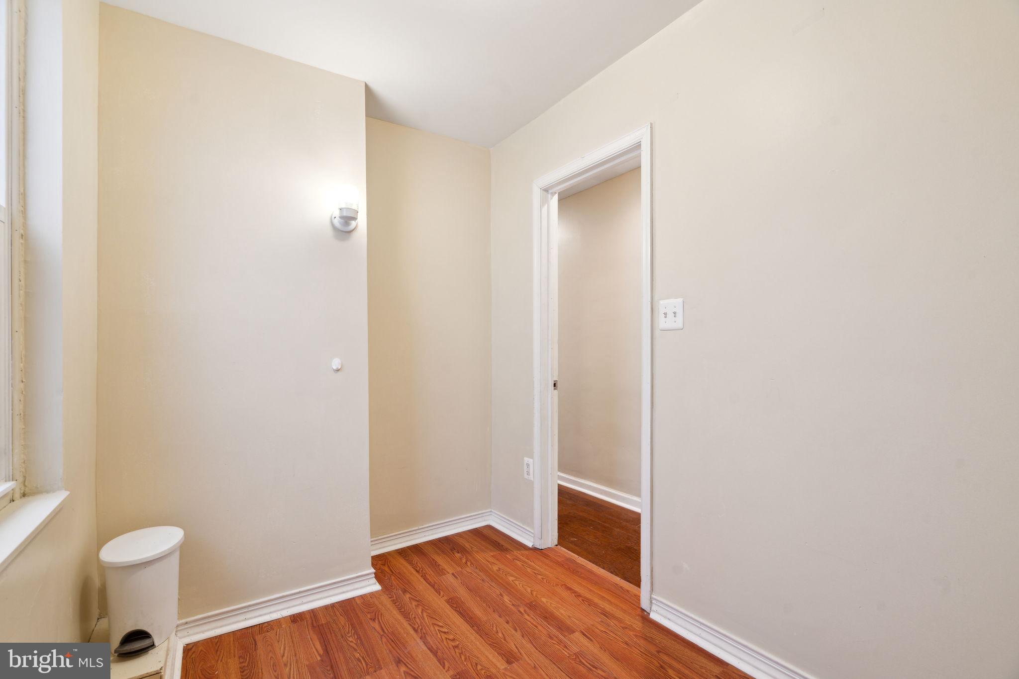 WEST KENSINGTON - Residential