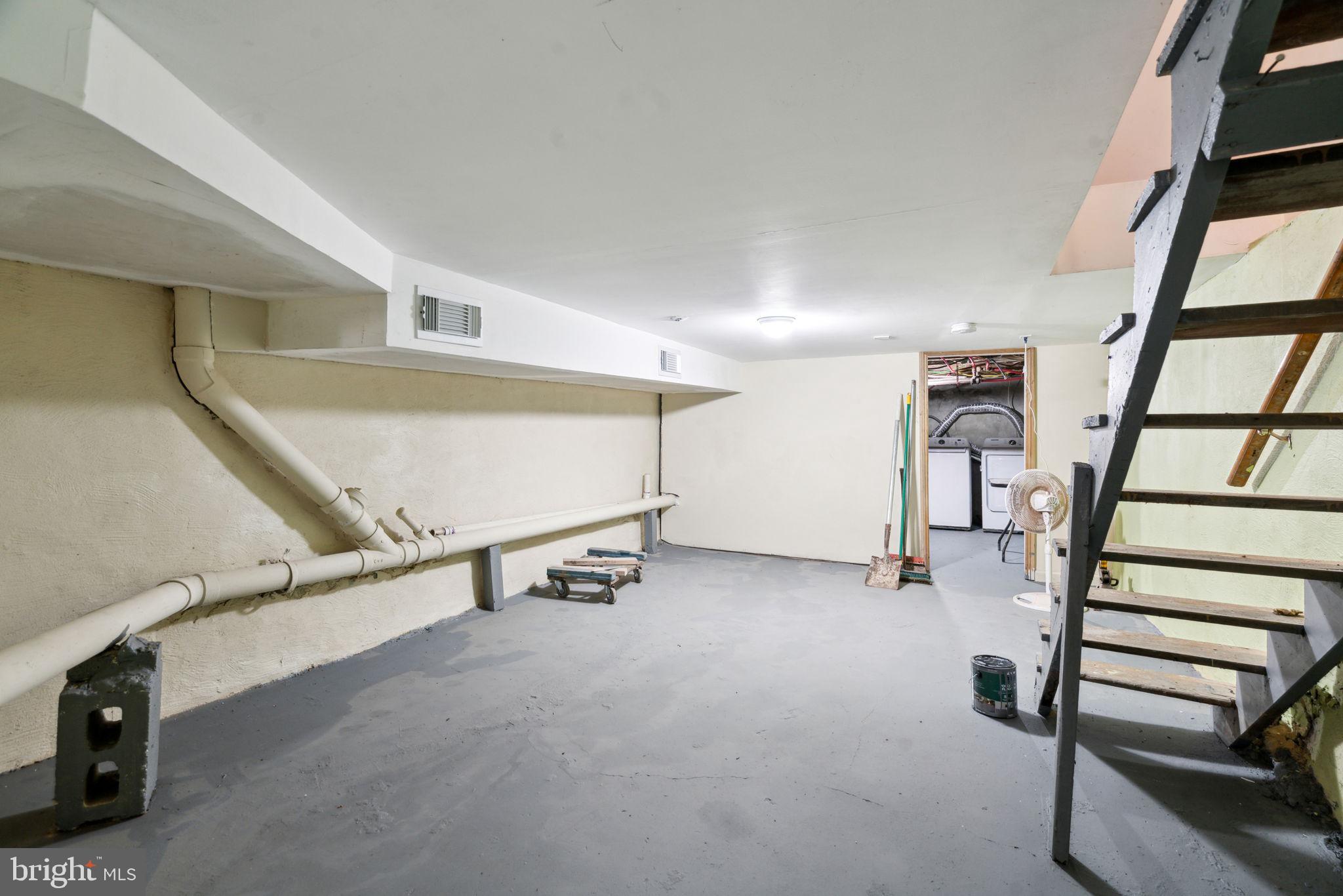 WEST KENSINGTON - Residential
