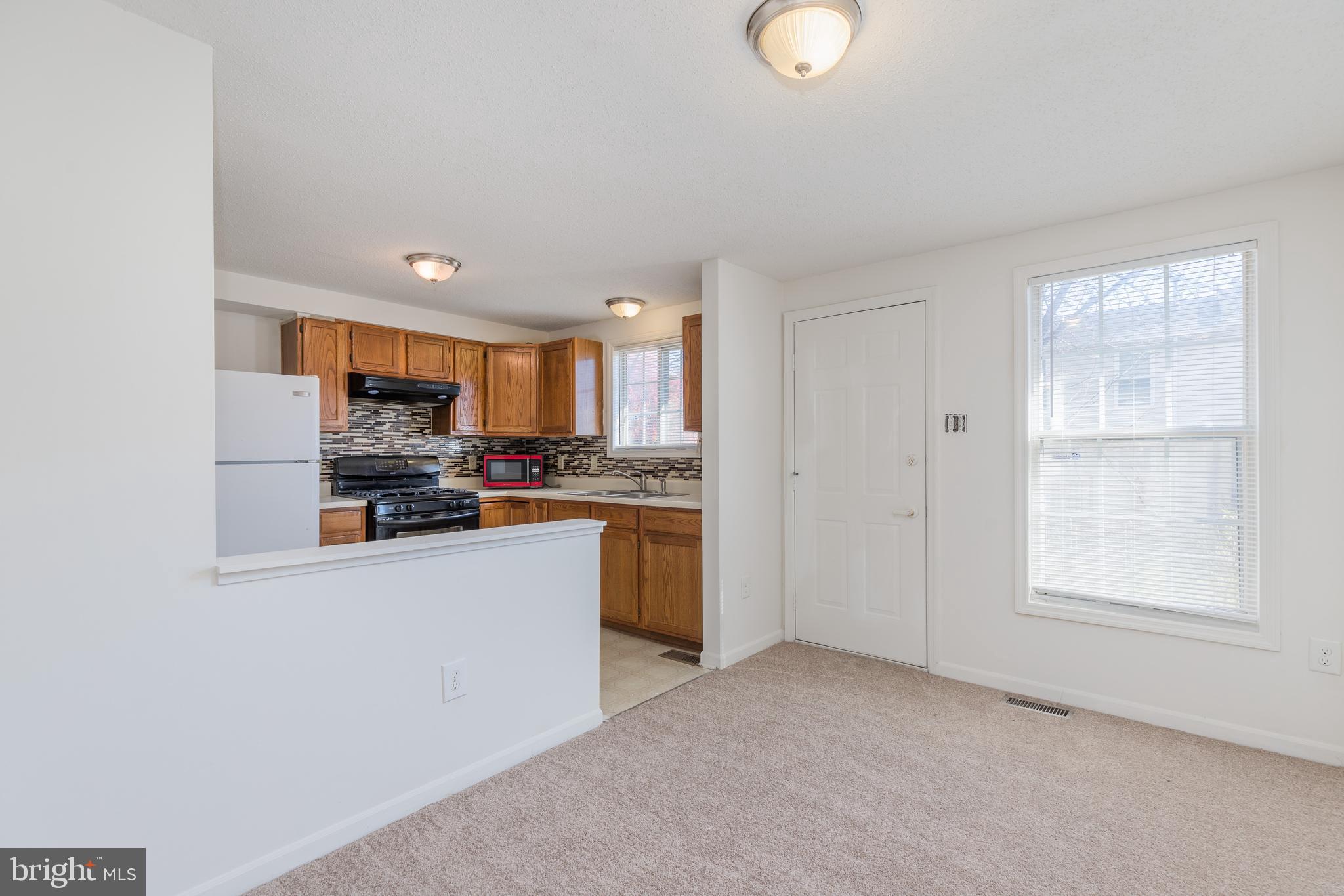 SANDTOWN-WINCHESTER - Residential