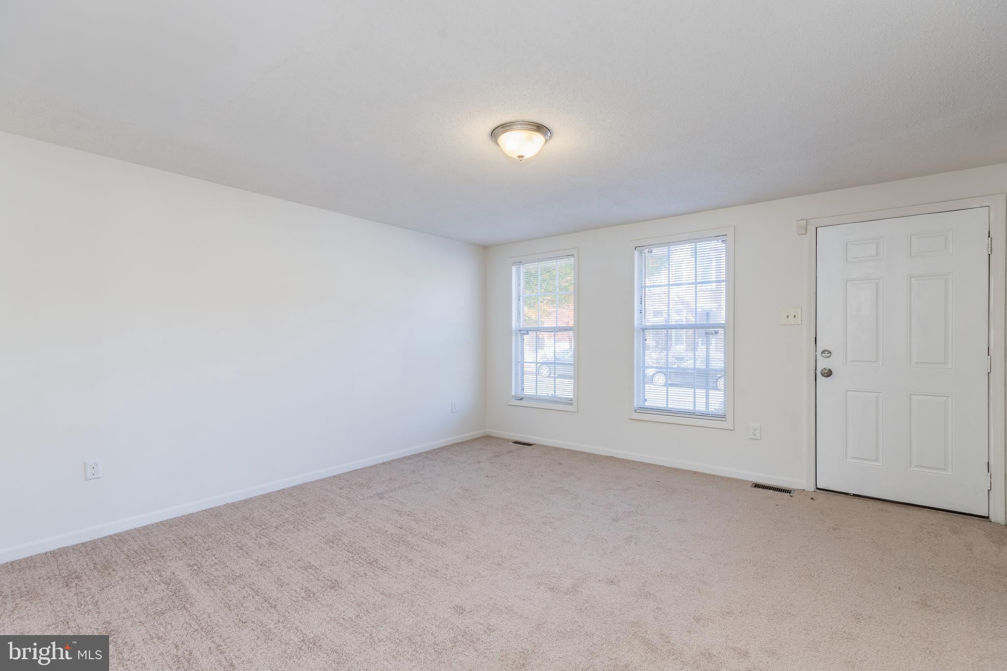 SANDTOWN-WINCHESTER - Residential