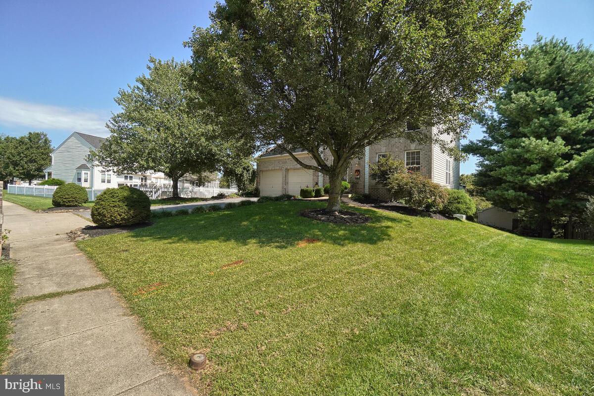 EDEN FARMS - Residential