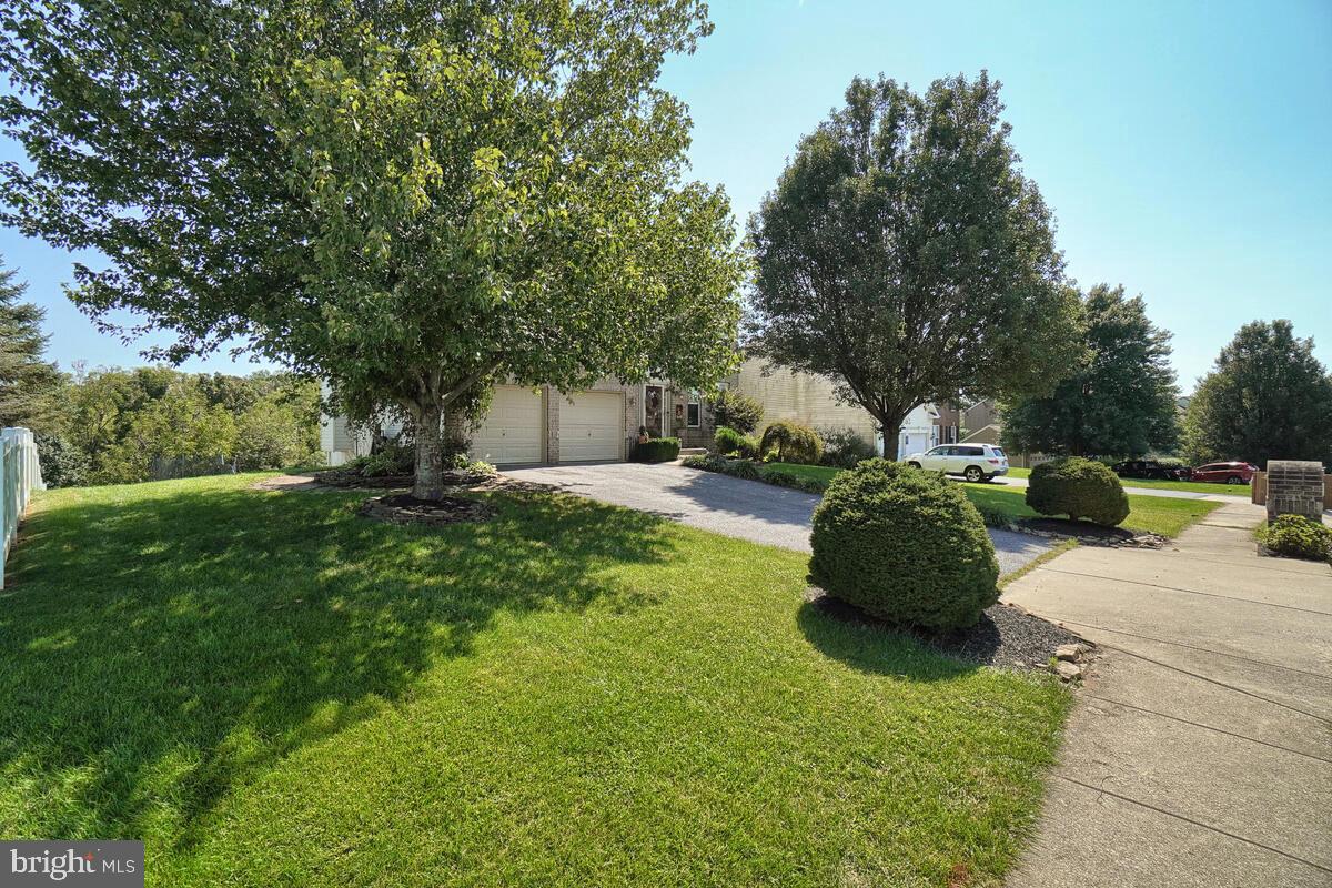 EDEN FARMS - Residential