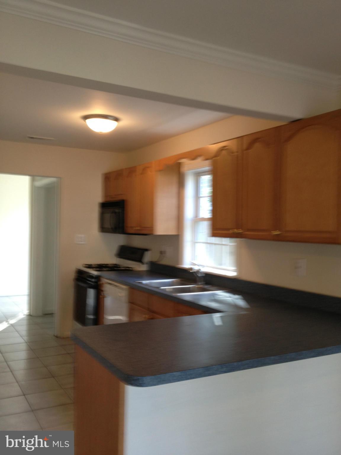 MANASSAS PARK - Residential Lease