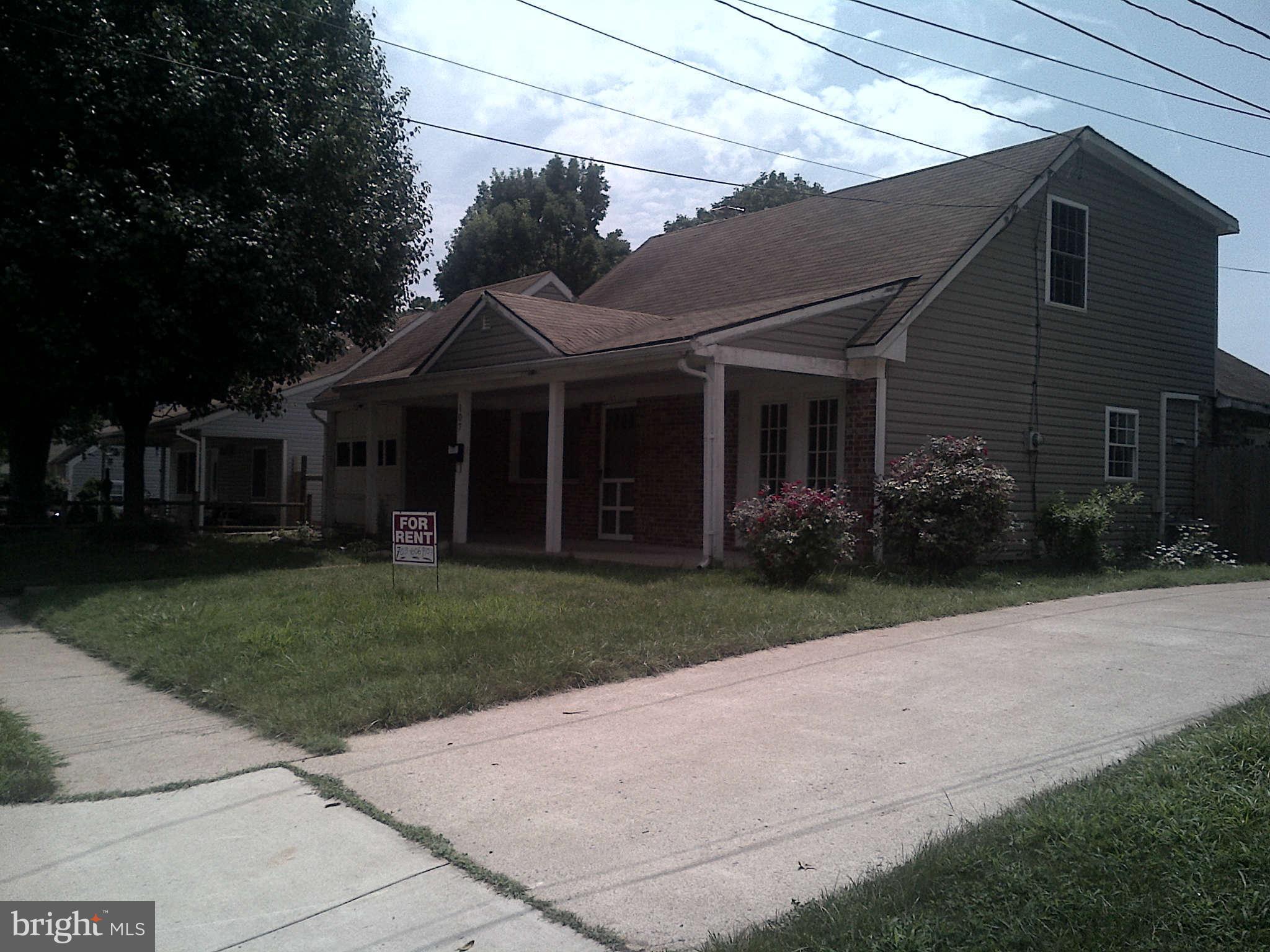 MANASSAS PARK - Residential Lease