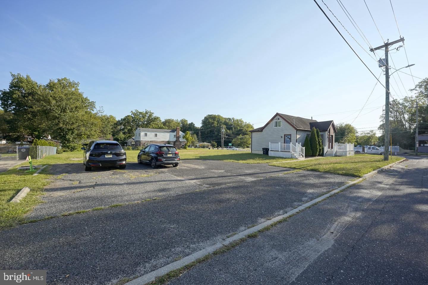 101 S WHITE HORSE PIKE S
