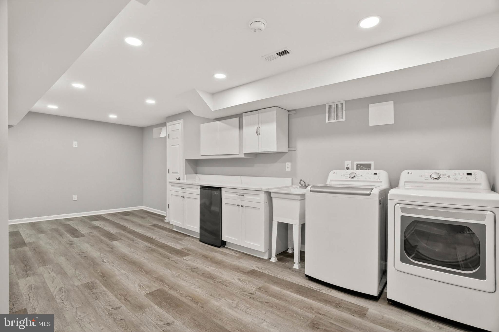 HIGHLAND VIEW PARK - Residential