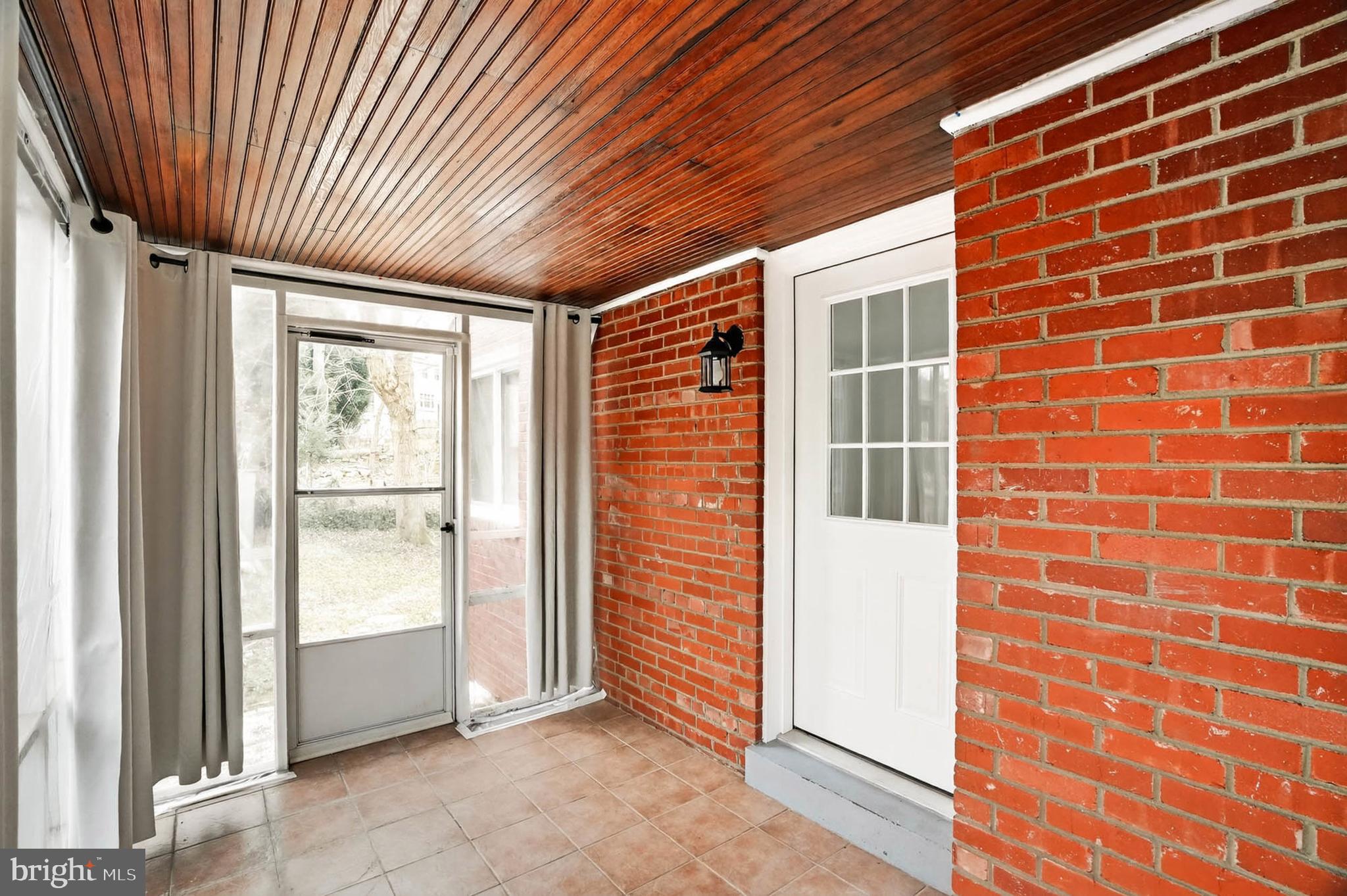 HIGHLAND VIEW PARK - Residential