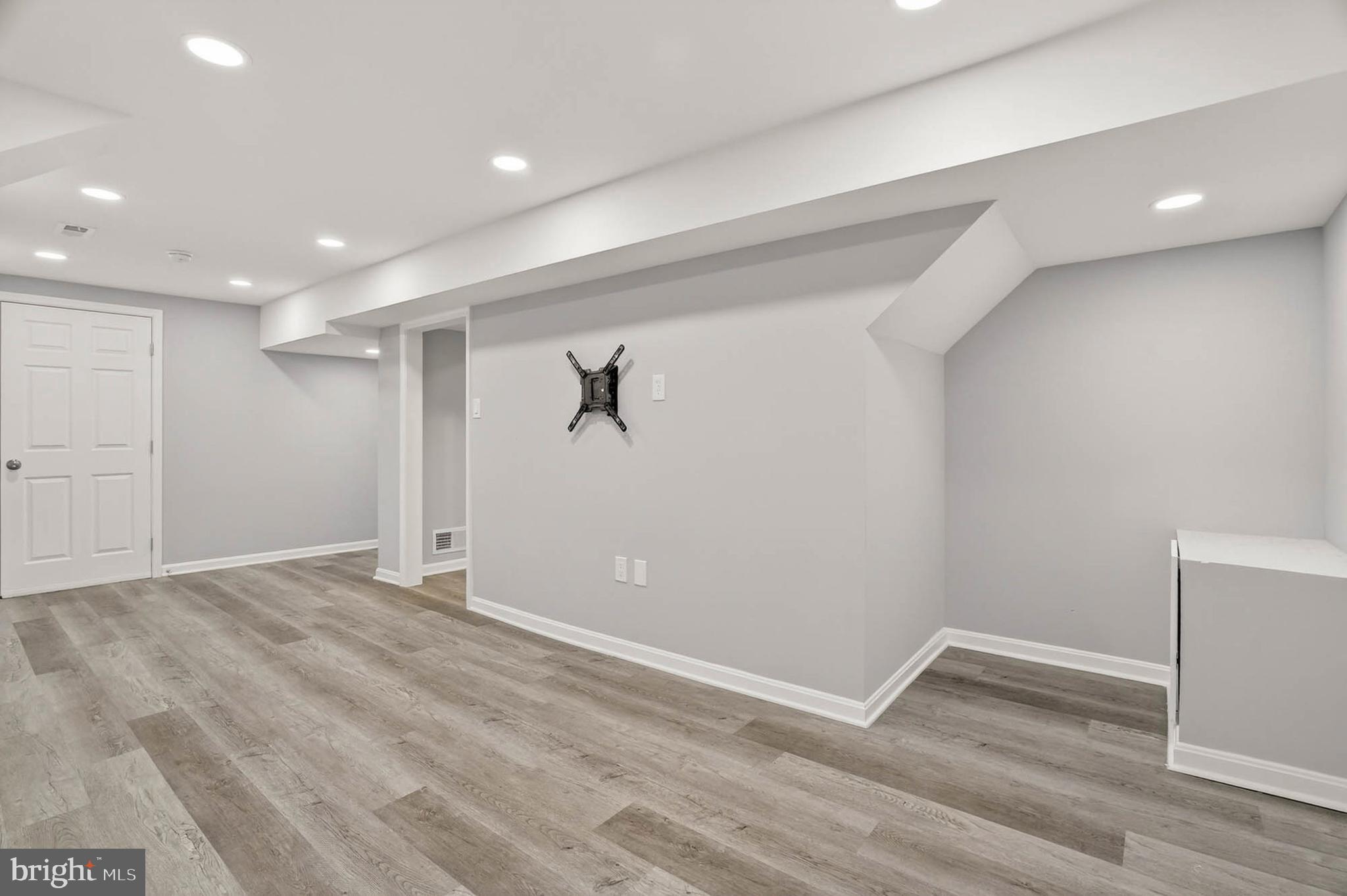 HIGHLAND VIEW PARK - Residential