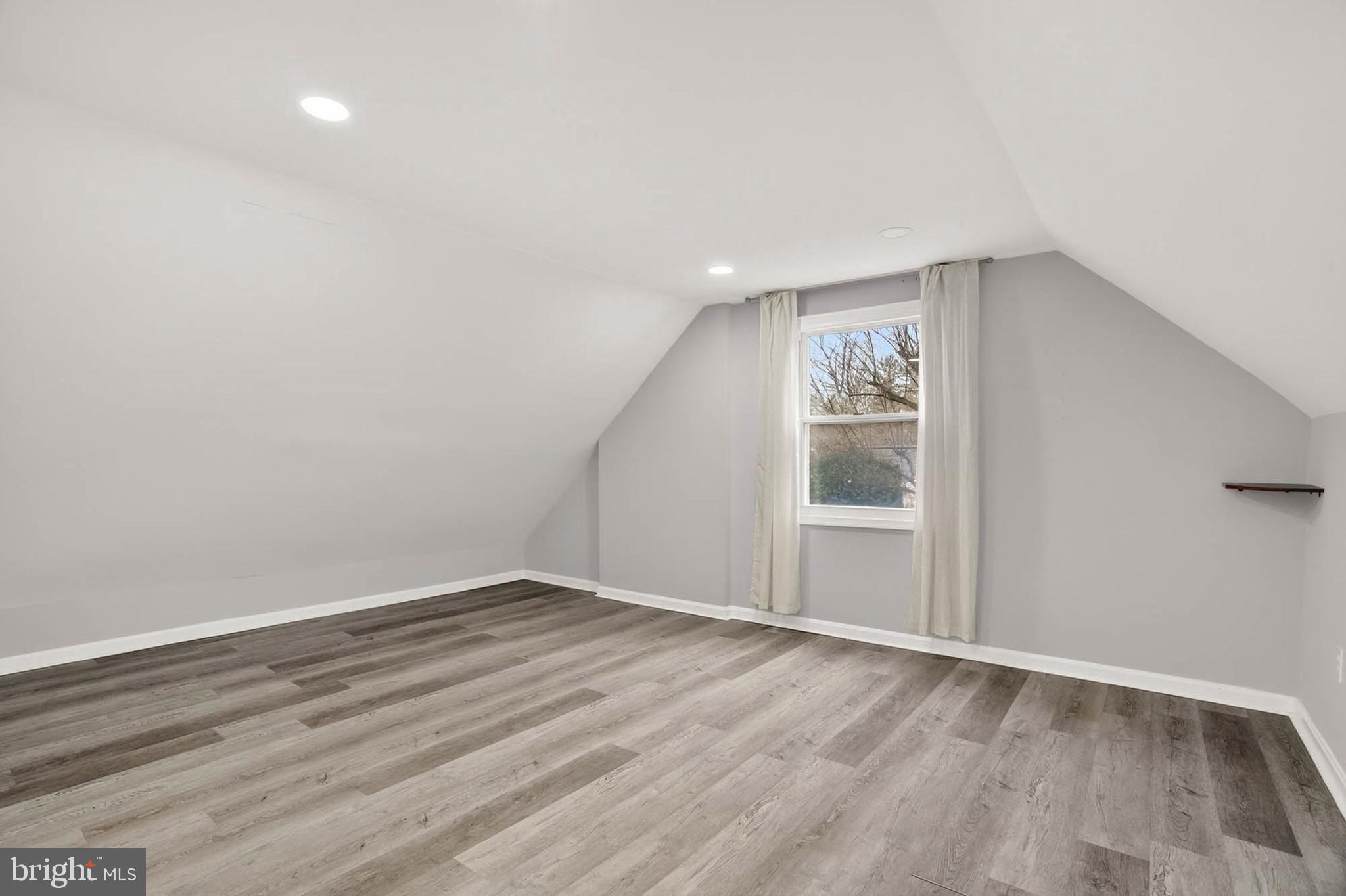 HIGHLAND VIEW PARK - Residential