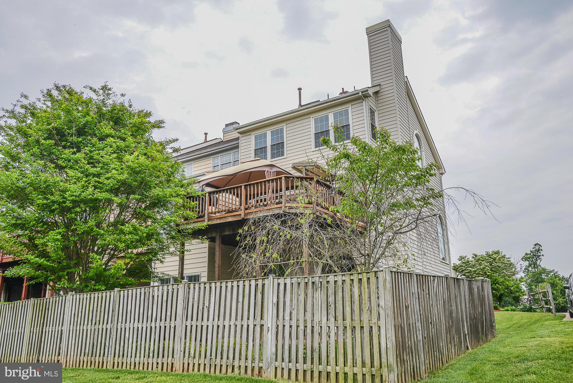 LIFESTYLE AT SULLY STATION - Residential