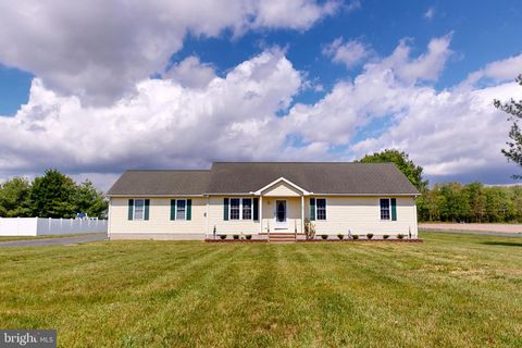 Photo of 23168 Deer Run Court, DENTON, MD 21629 (MLS # MDCM2007070)