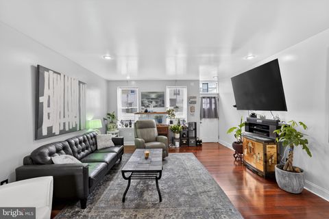 Townhouse For Sale - 1436 S 16th Street<br/> PHILADELPHIA, PA 19146